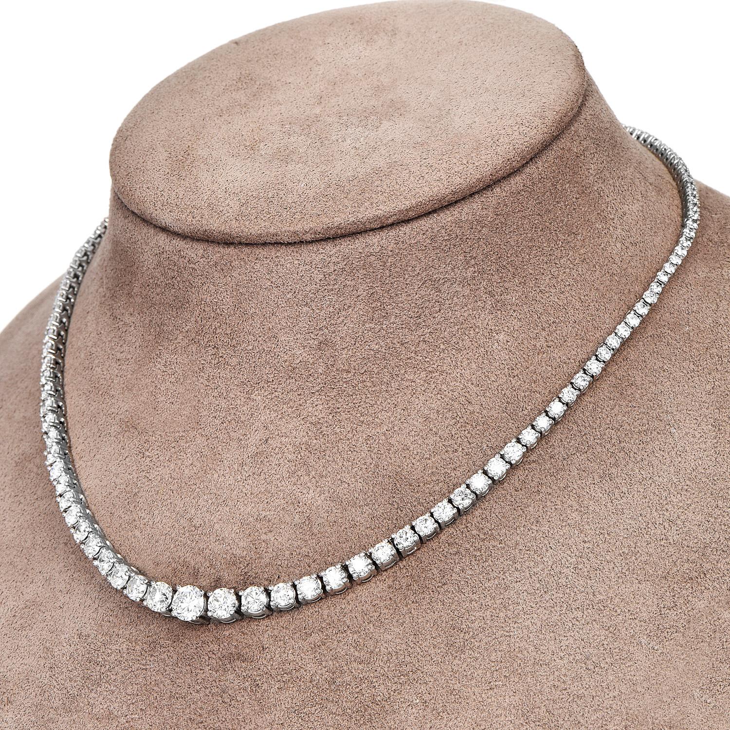 Collier tennis Riviera gradué en or avec diamants taille ronde 17,50 carats Excellent état - En vente à Miami, FL