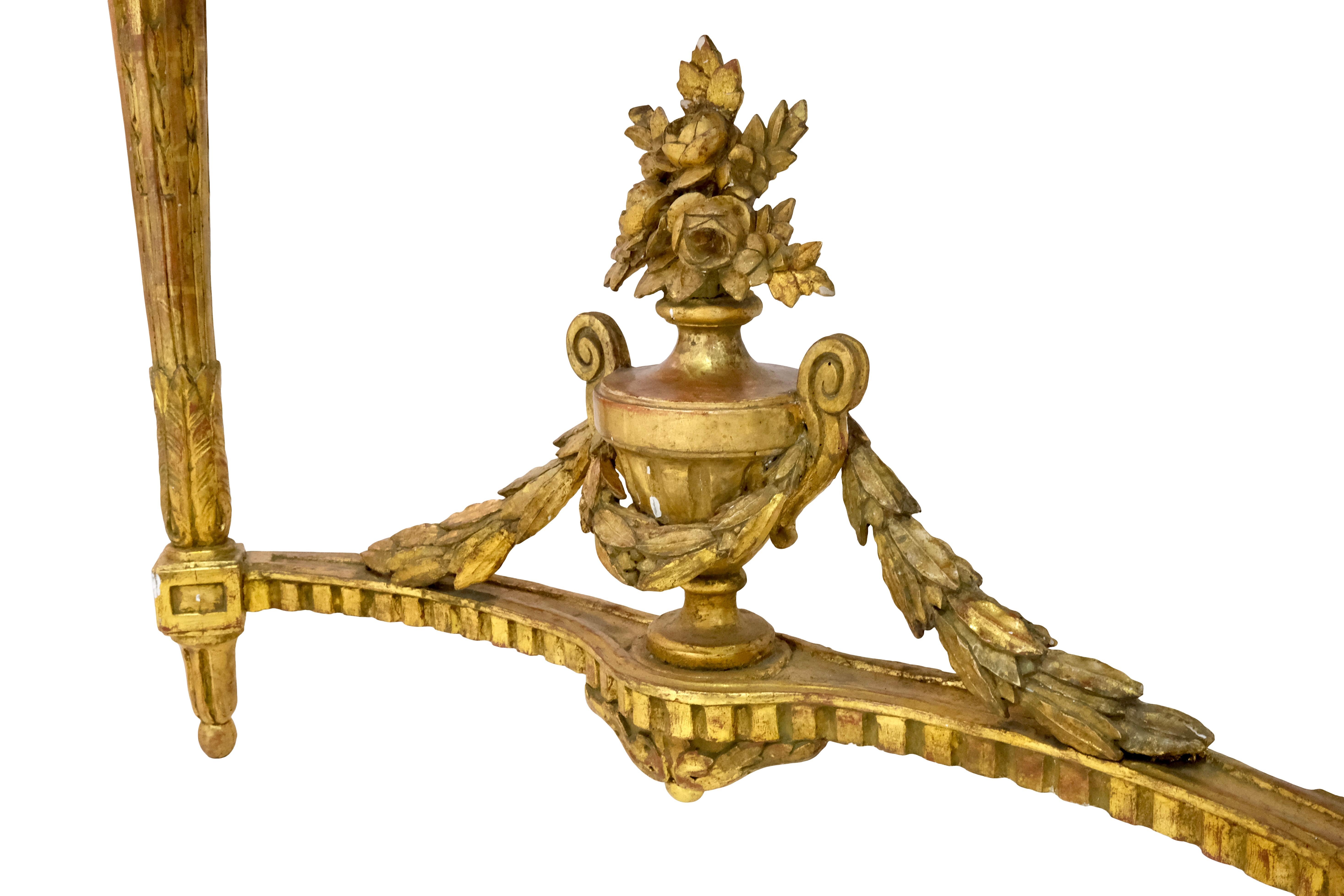 1750er Louis Seize XVI Goldener Konsolentisch mit Marmor und originalem Spiegel  im Angebot 3