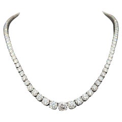 17.54 ct Riviera Graduated Diamond Necklace - Platinum