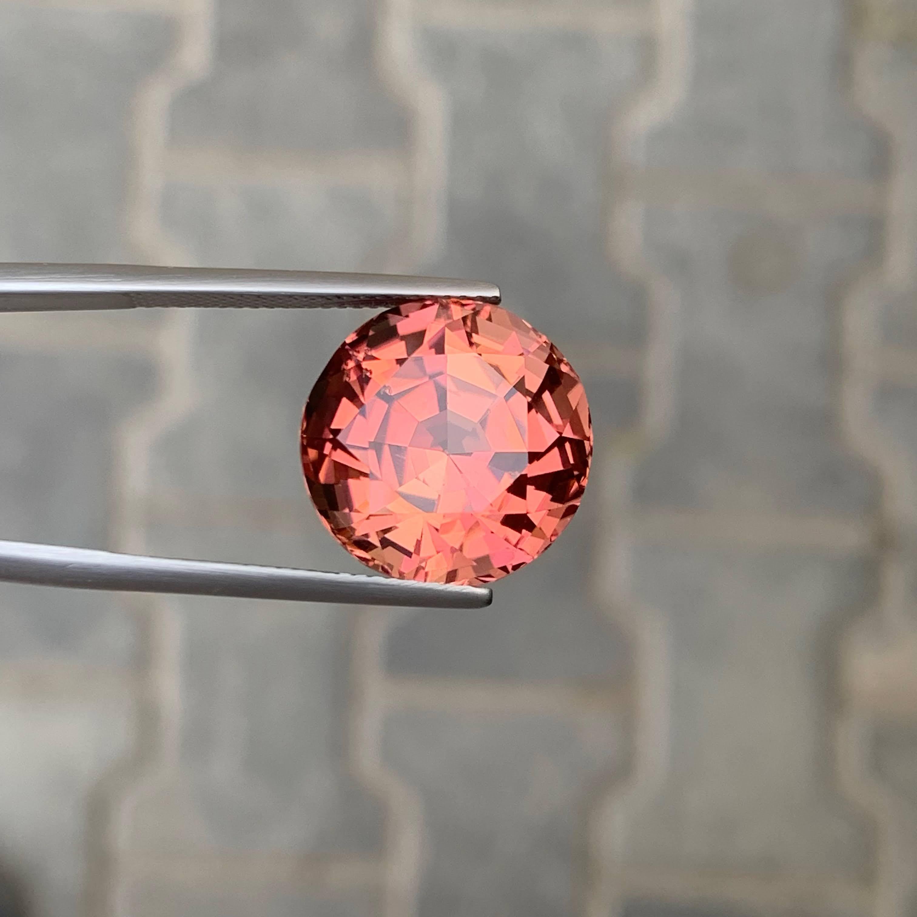 Moderne 17.55 Carat Natural Loose Peachy Pink Tourmaline Round Cut African Gemstone (pierre précieuse africaine) en vente
