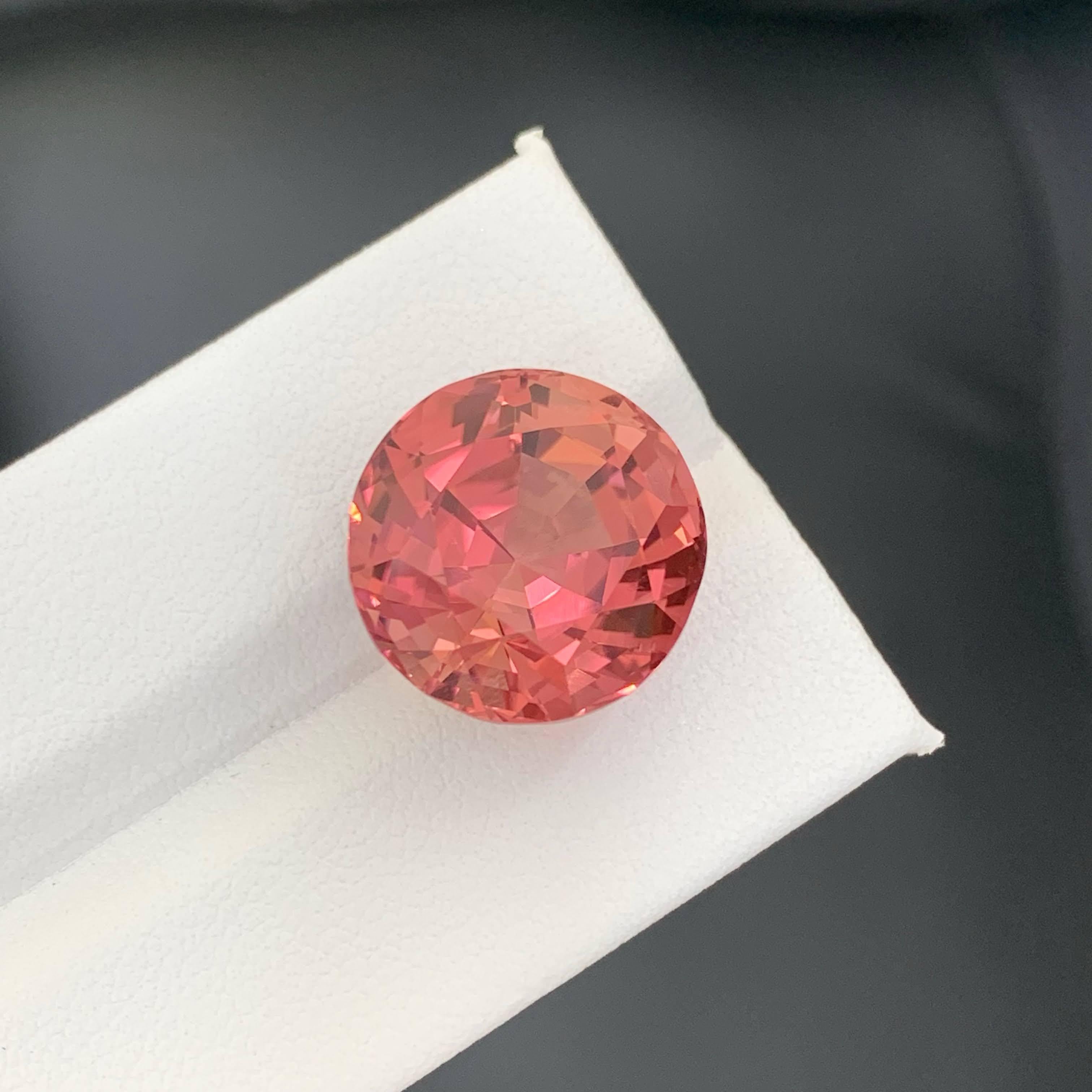 17.55 Carat Natural Loose Peachy Pink Tourmaline Round Cut African Gemstone (pierre précieuse africaine) en vente 2