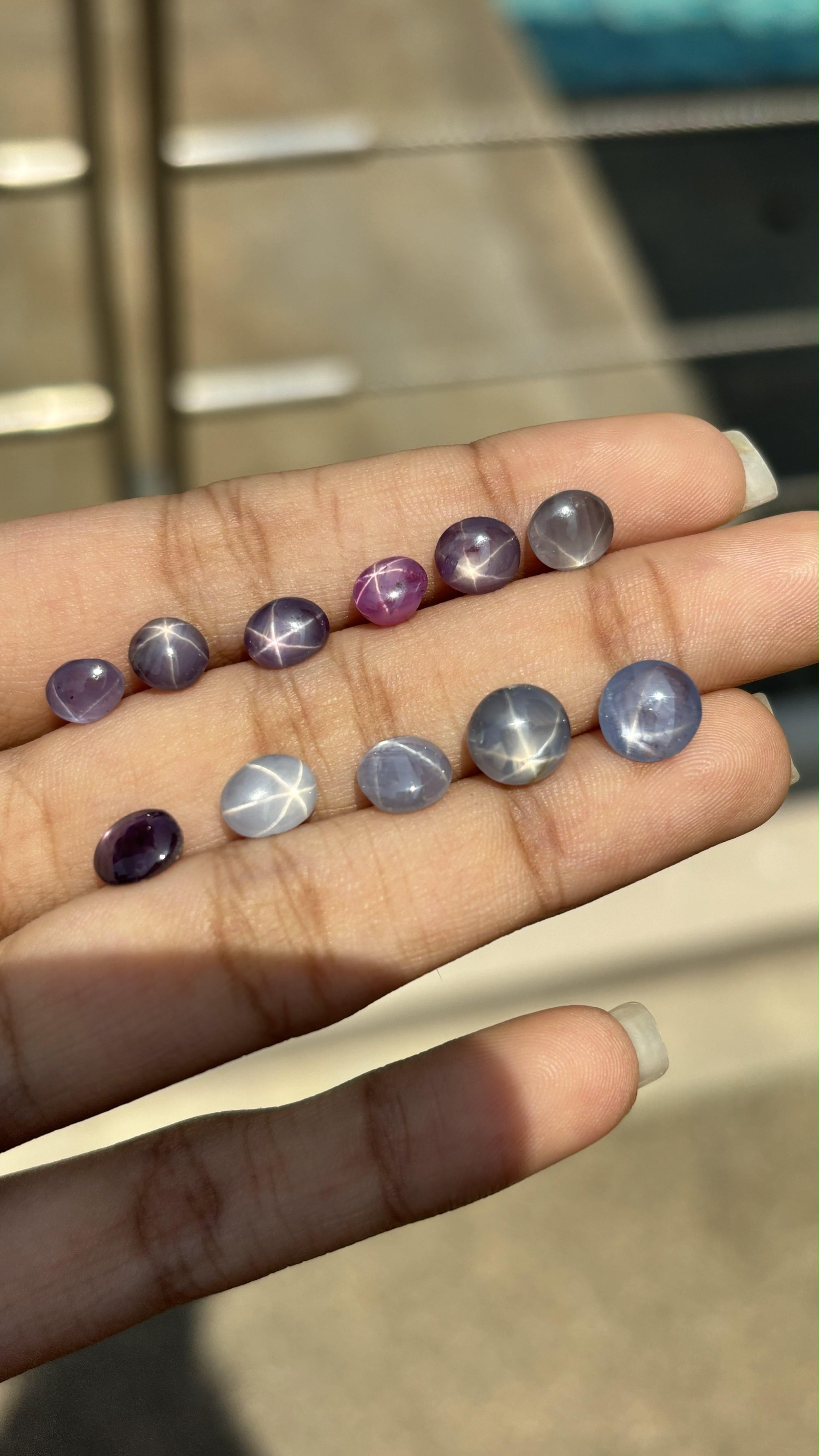 17.55 Carat Star Sapphires Lot In New Condition For Sale In Bangkok, TH