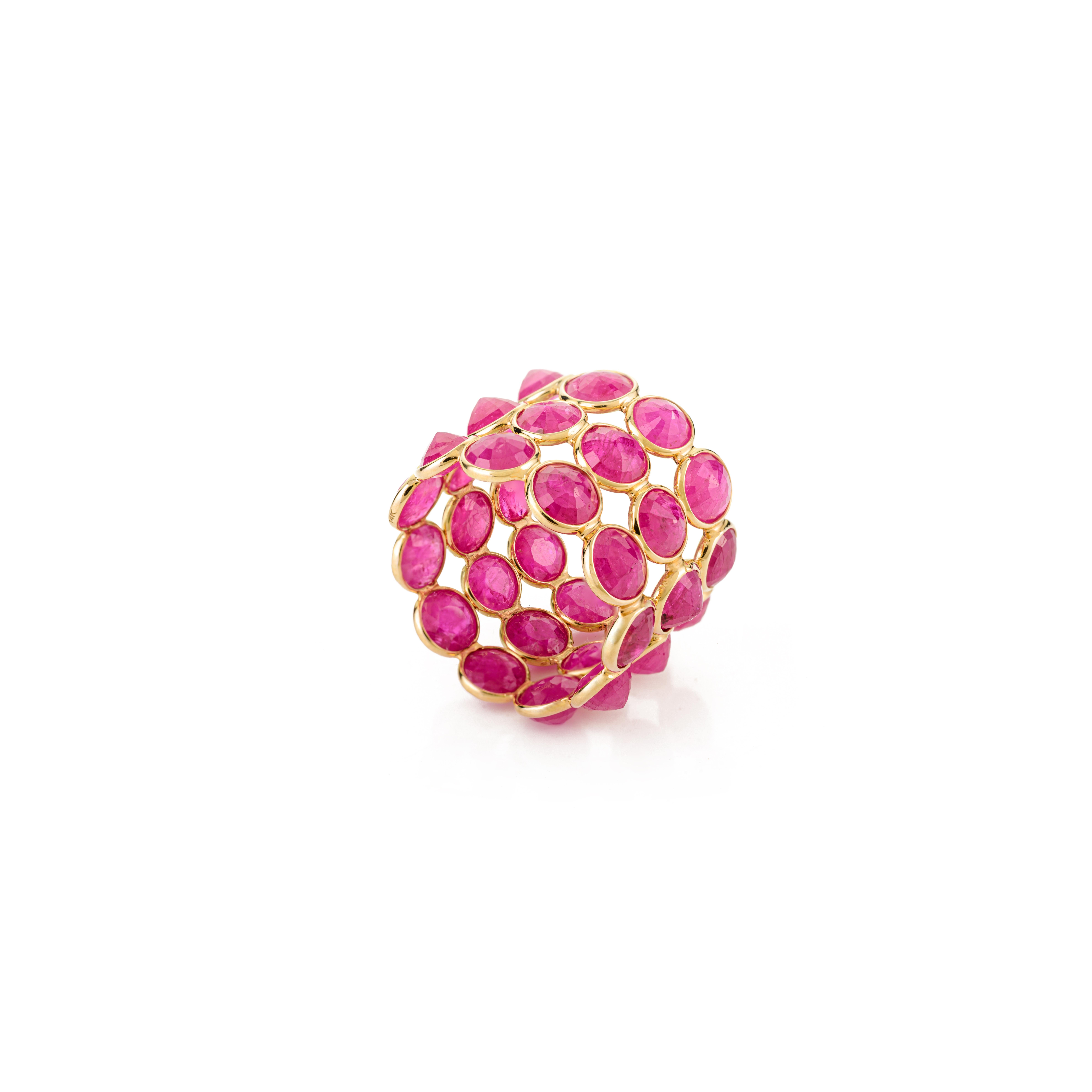 En vente :  17.57 CTW Rubis Naturel Triple Row Bague d'Eternité en or jaune 14kt 3