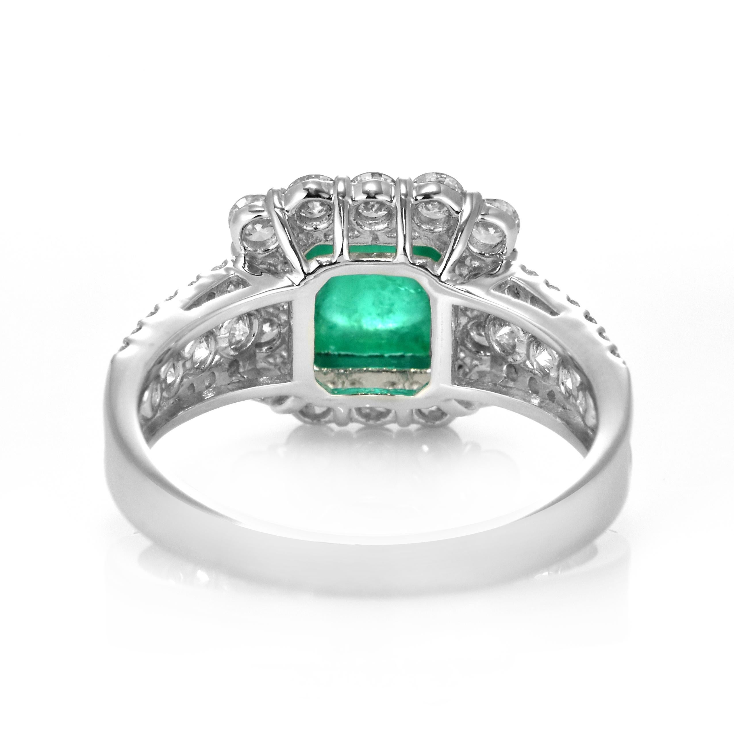 1.759 Karat natürlicher kolumbianischer Zuckerhut-Smaragd & Diamantring aus Platin mit Zuckerhut-Smaragd im Angebot 5