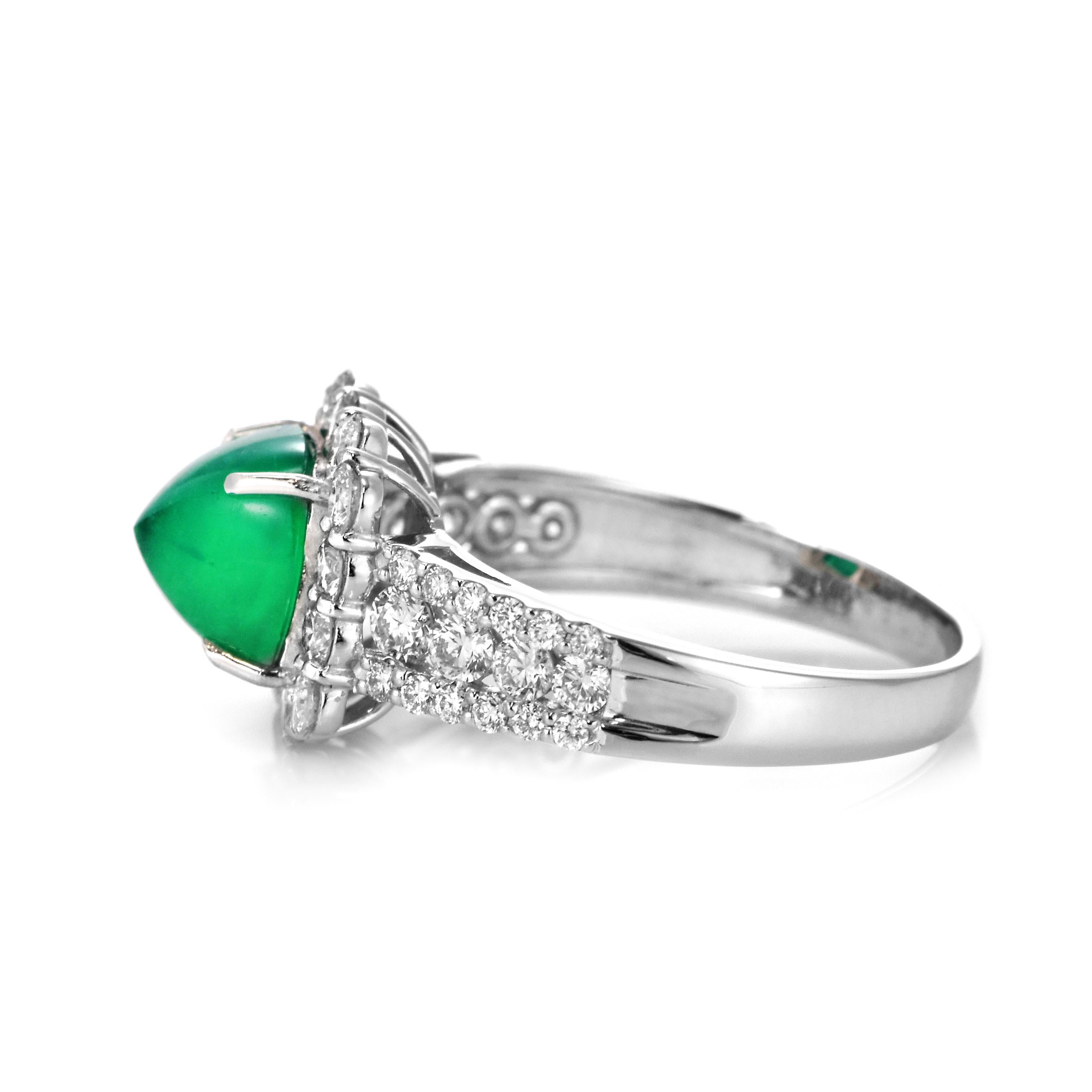 1.759 Karat natürlicher kolumbianischer Zuckerhut-Smaragd & Diamantring aus Platin mit Zuckerhut-Smaragd im Angebot 3