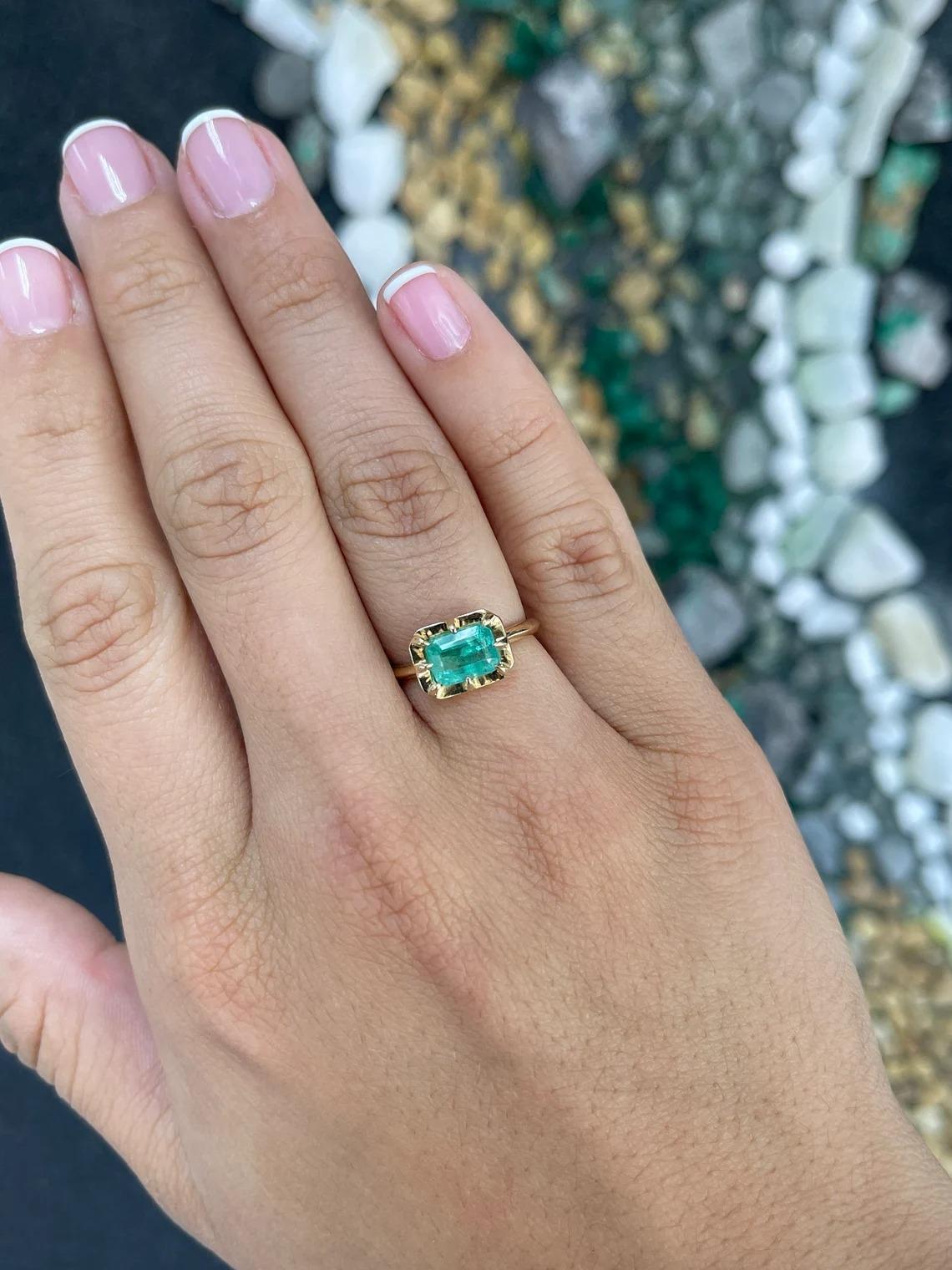 horizontal emerald ring