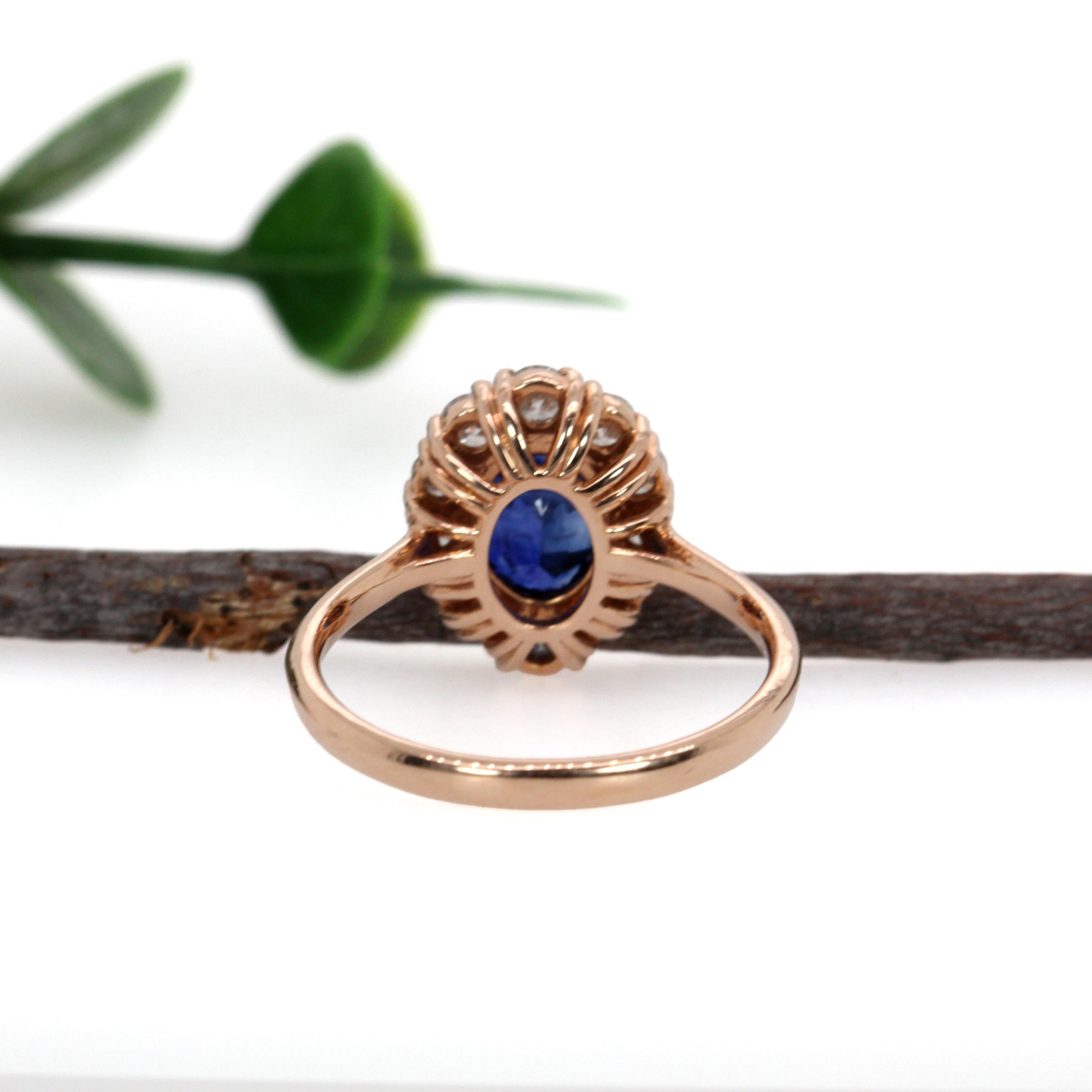 Bague saphir de Ceylan de 1,75 carat avec halo de diamants naturels en or massif 14 carats  OV 8x6 Pour femmes en vente