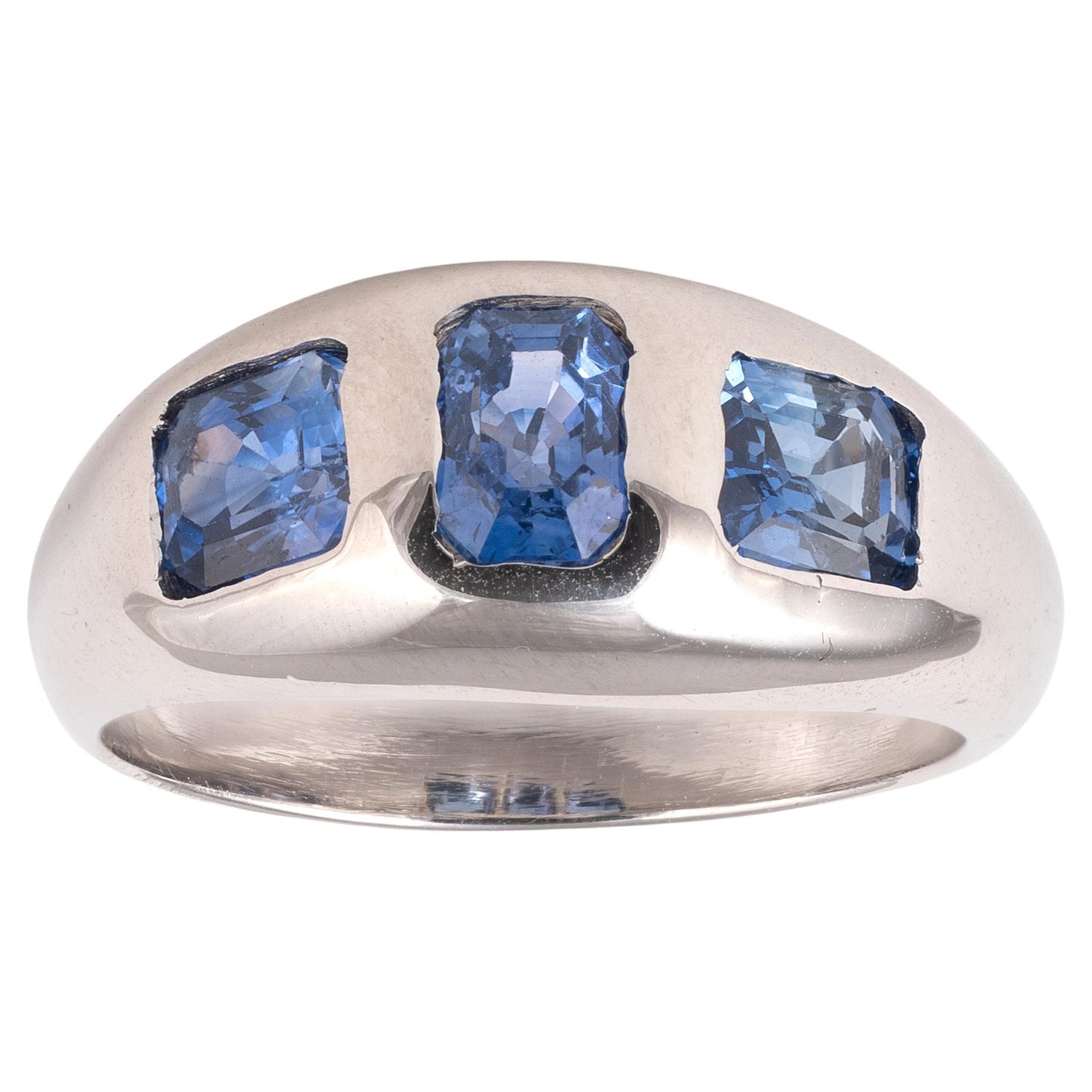 1,75ct Ceylon Saphir Drei Stein Gypsy Set Ring
