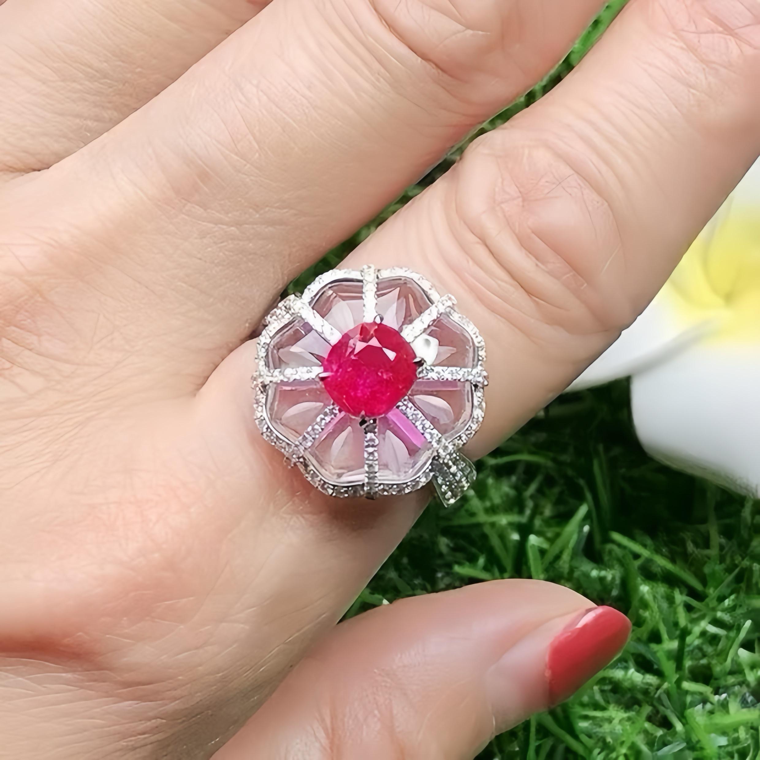 Women's 1.75ct natural unheat burma ruby neon vivid red ring 18K certified 8.43gram  For Sale