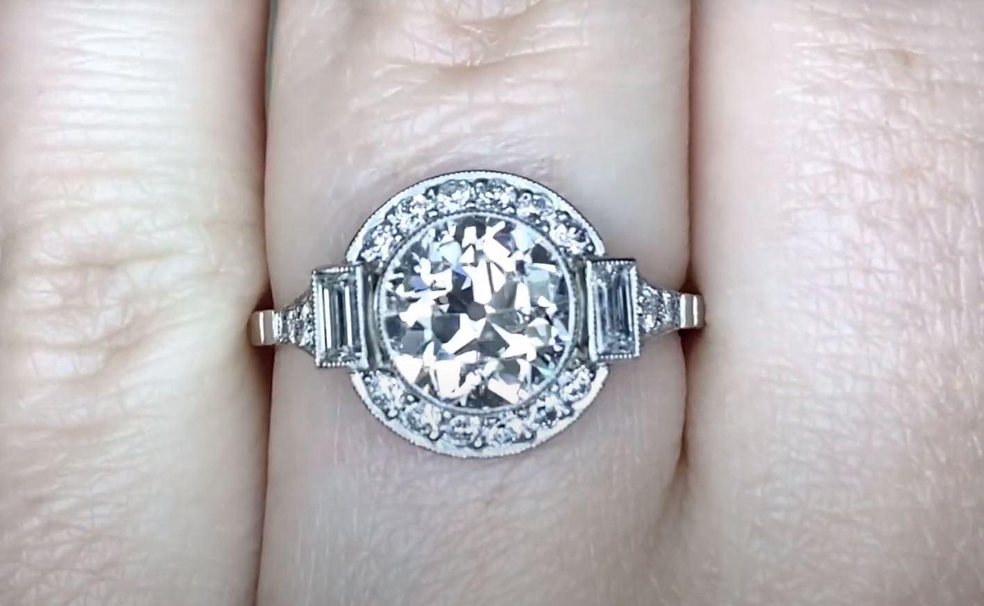 1.75ct Old Euro-cut Diamond Engagement Ring, VS1 Clarity, Diamond Halo, Platinum In Excellent Condition For Sale In New York, NY