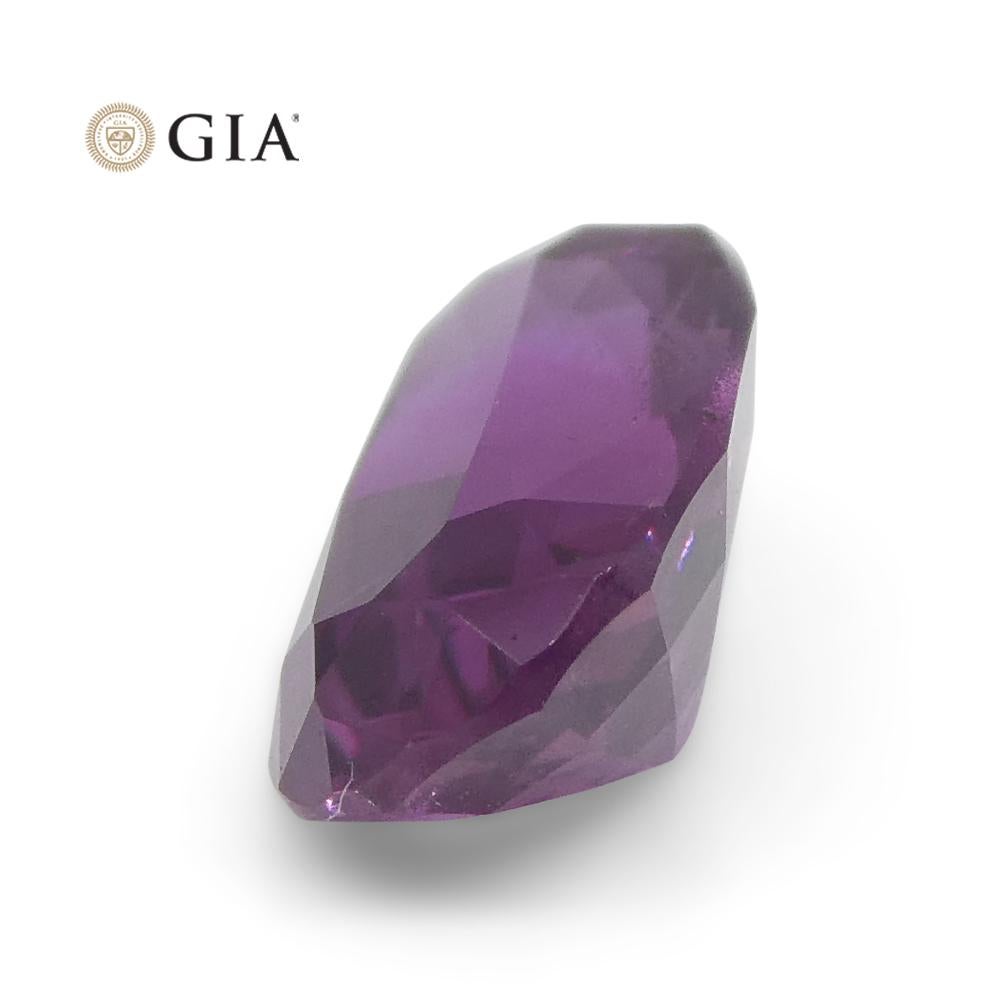 1.75 Carat Oval Pink-Purple Sapphire GIA Certified Pakistan / Kashmir For Sale 4