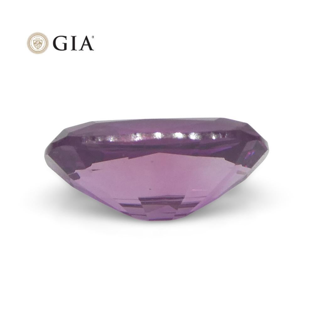 1.75 Carat Oval Pink-Purple Sapphire GIA Certified Pakistan / Kashmir For Sale 5
