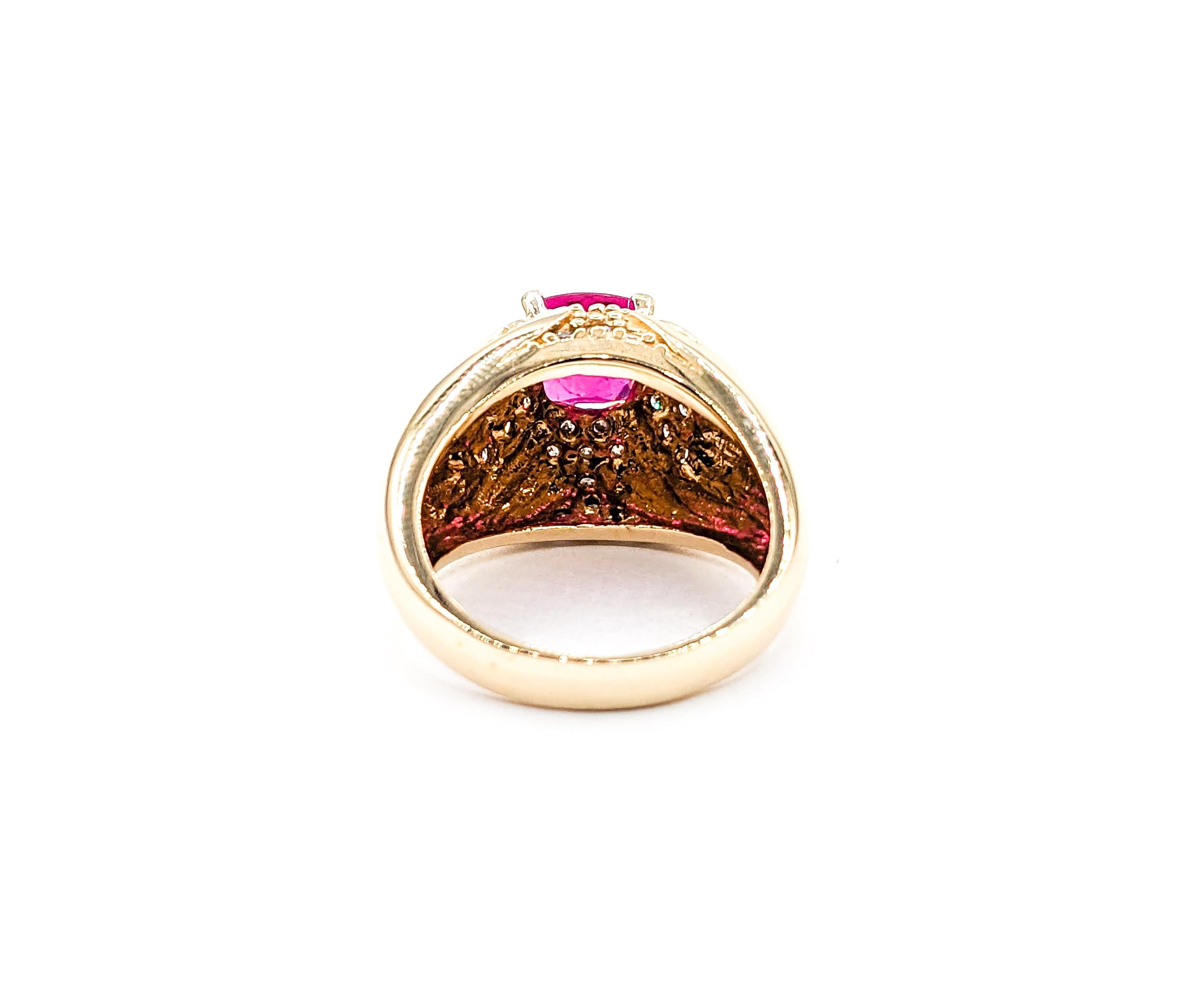 1.75ct Rubelite Tourmaline & .36ctw Diamond Ring In Yellow Gold For Sale 3