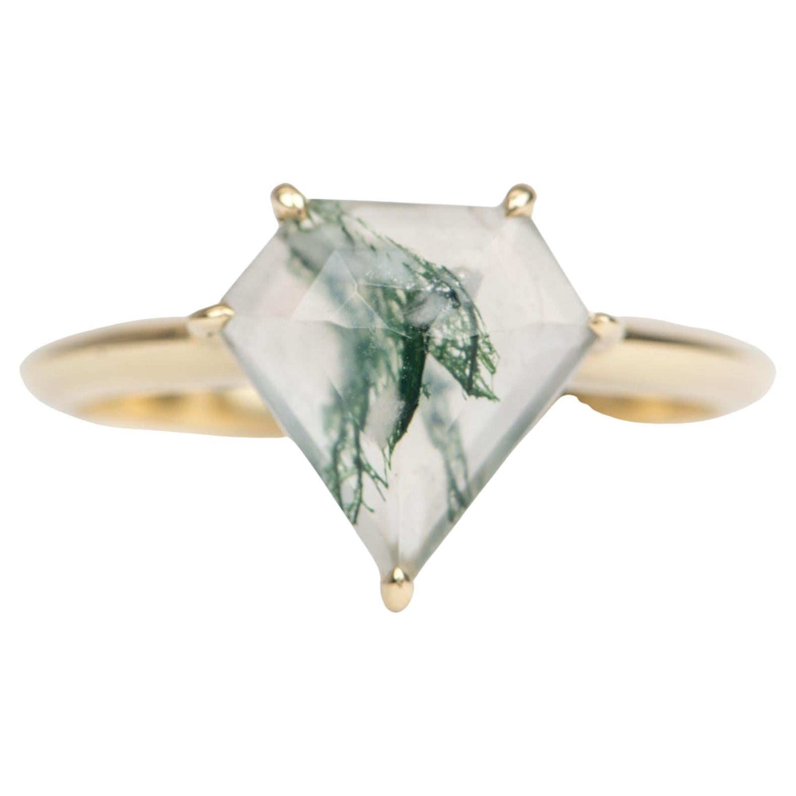 1.75ct Shield-Shape Moss Agate 14K Yellow Gold Engagement Ring R6246