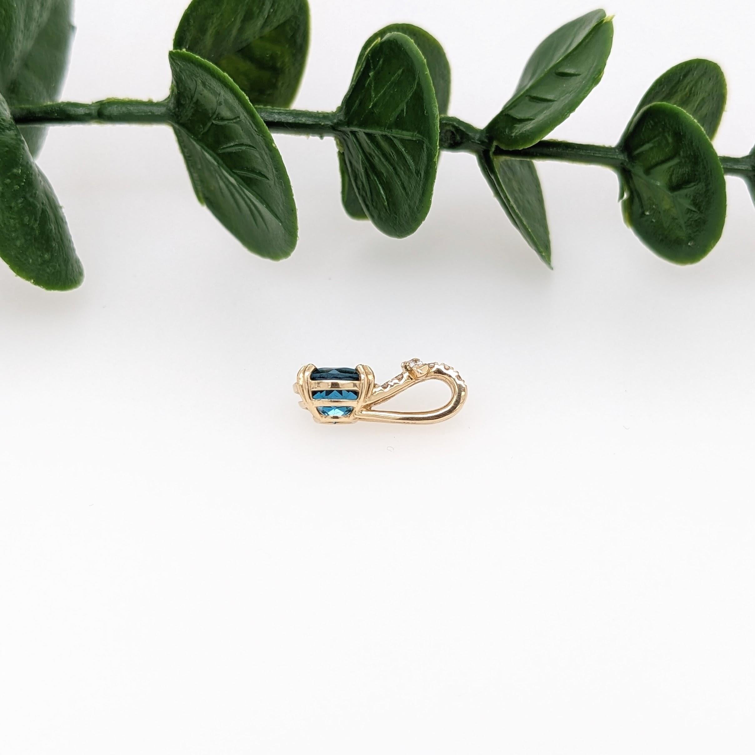 Pendentif 1.7ct London Blue Topaz avec diamants en or jaune 14K massif Pour femmes en vente