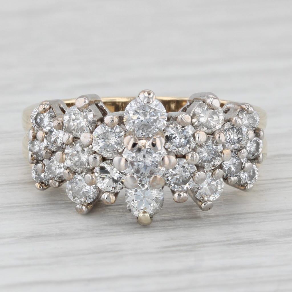 1.75ctw Diamond Flower Clusters Ring 14k Yellow White Gold Size 7 In Good Condition In McLeansville, NC