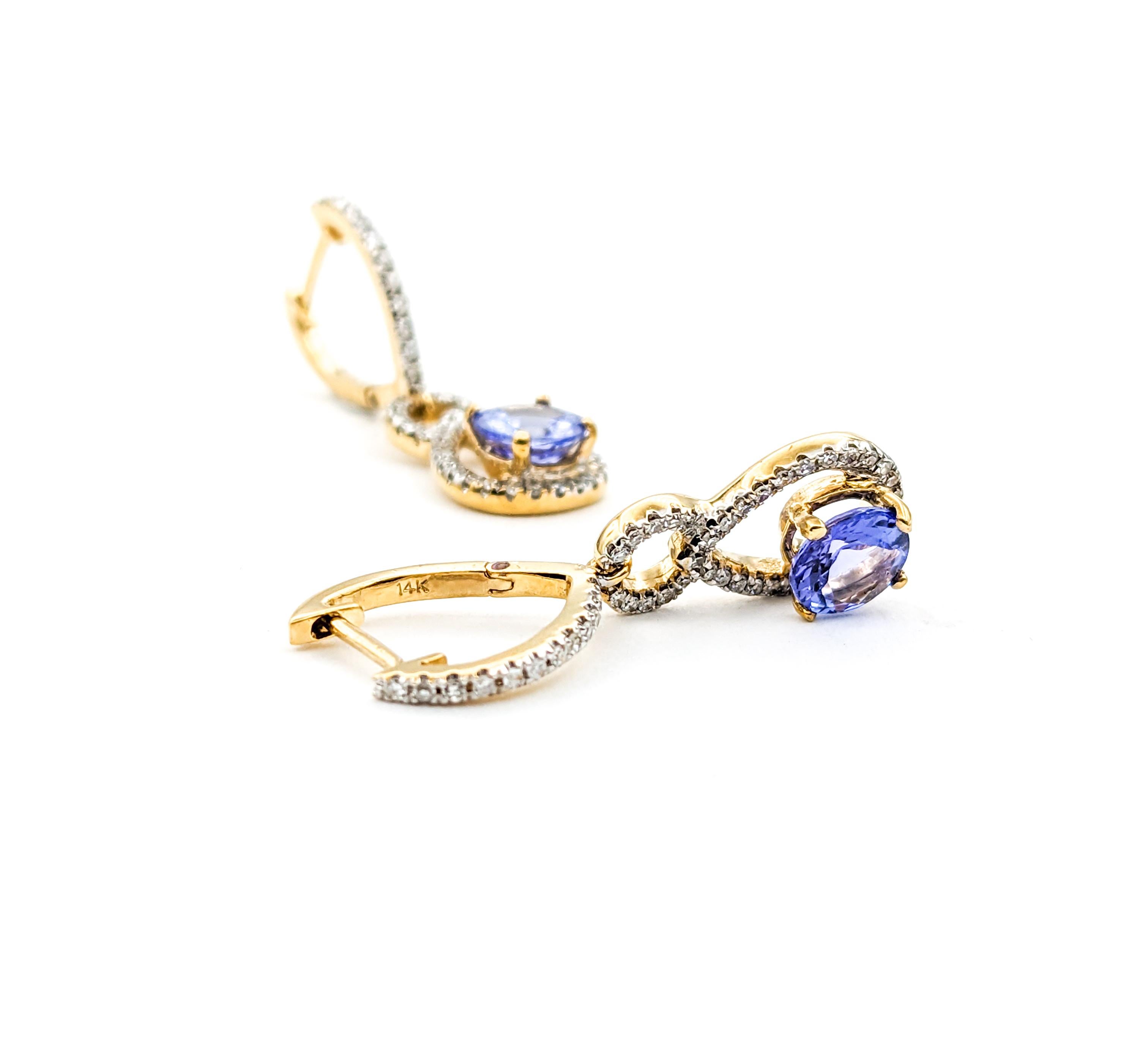 1.75ctw Tanzanite & Diamond Dangle Earrings In Yellow Gold In Excellent Condition For Sale In Bloomington, MN