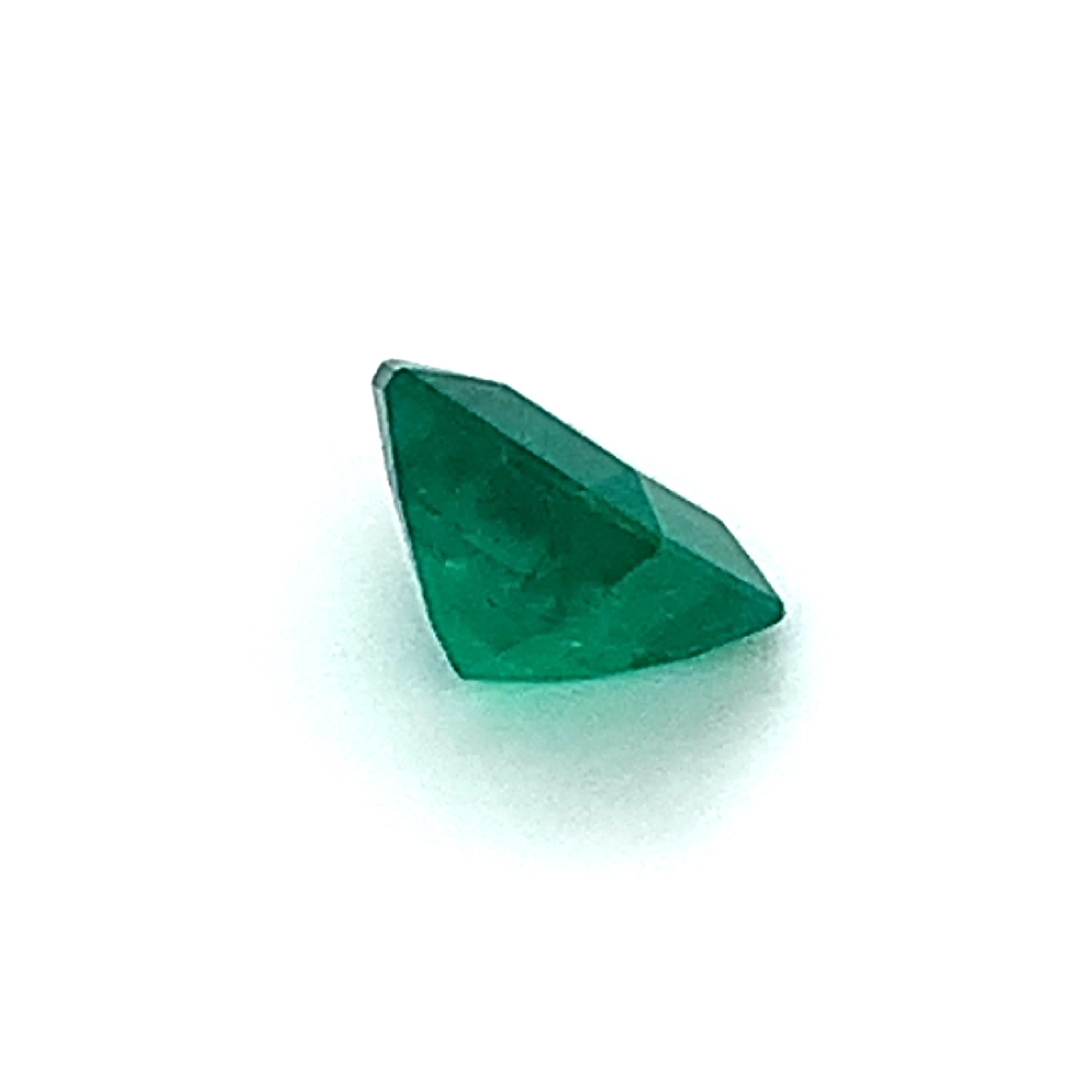Women's or Men's 1.76 Carat Brazilian Emerald, Unset Loose Gemstone, GIA Certified  For Sale