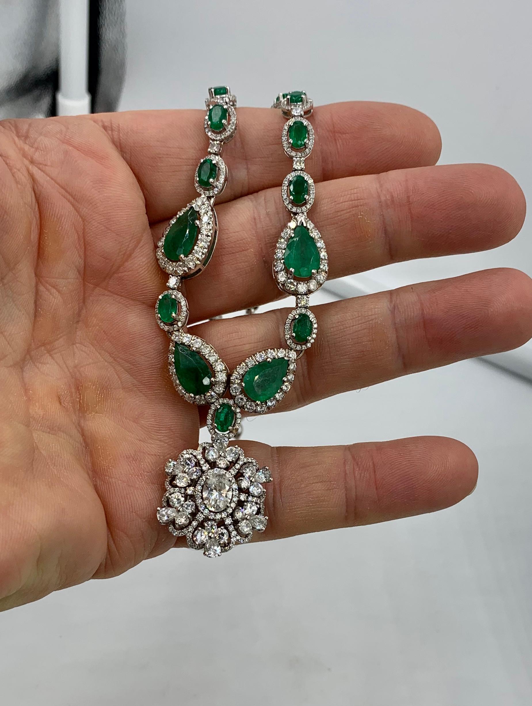 Pear Cut 17.6 Carat Emerald 6.3 Carat Diamond Pendant Necklace Antique Estate Gold For Sale