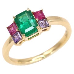 1.76 Carat Emerald Multicolor Sapphire 18 Karat Yellow Gold Ring