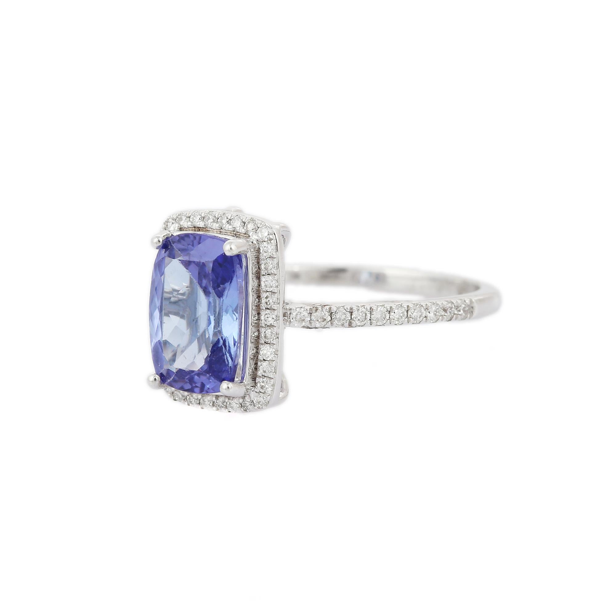 For Sale:  1.76 Carat Tanzanite and Diamond Ring in 18K White Gold 5