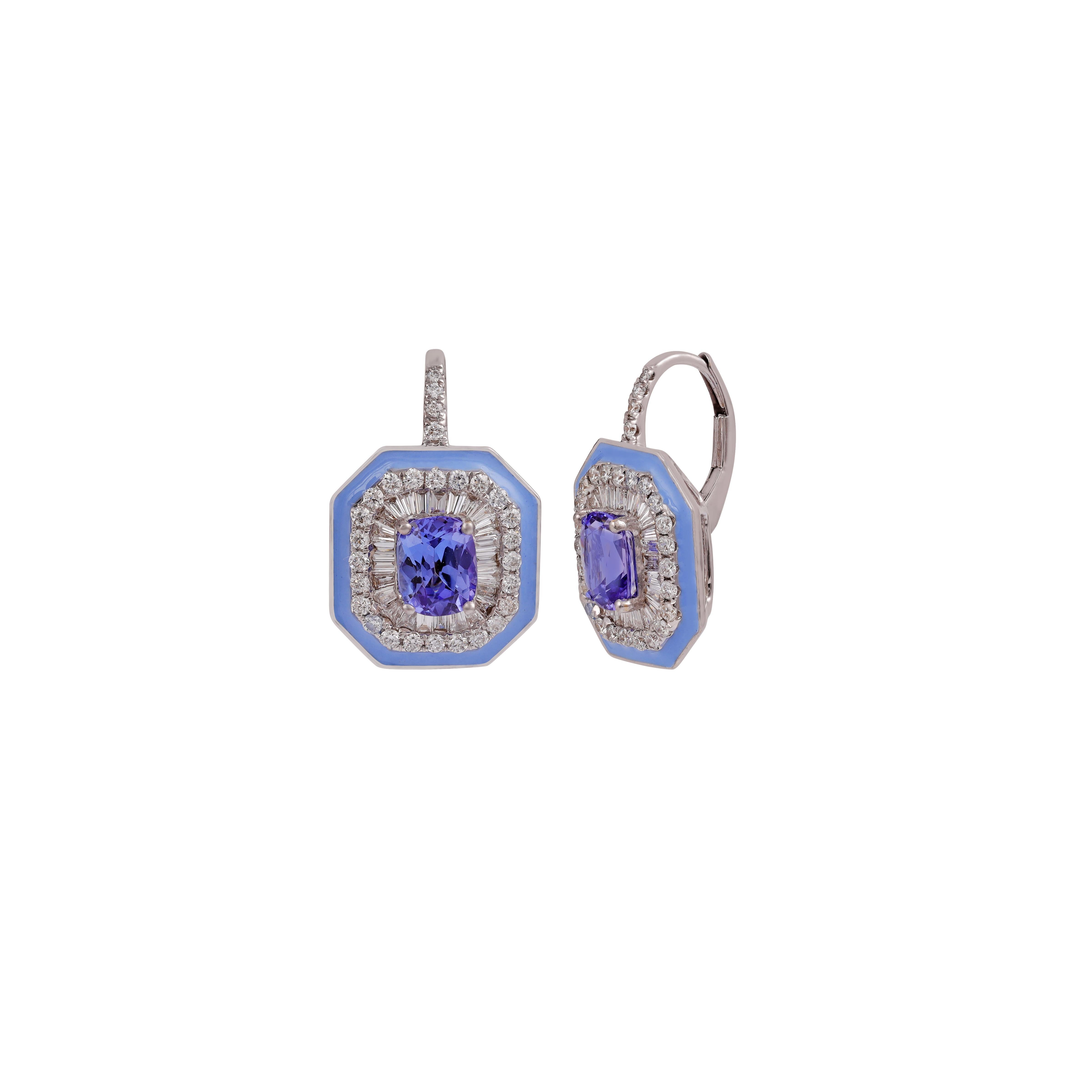Contemporary 1.76 Carat Tanzanite Baguette & Round Diamonds with Enamel on Sides For Sale