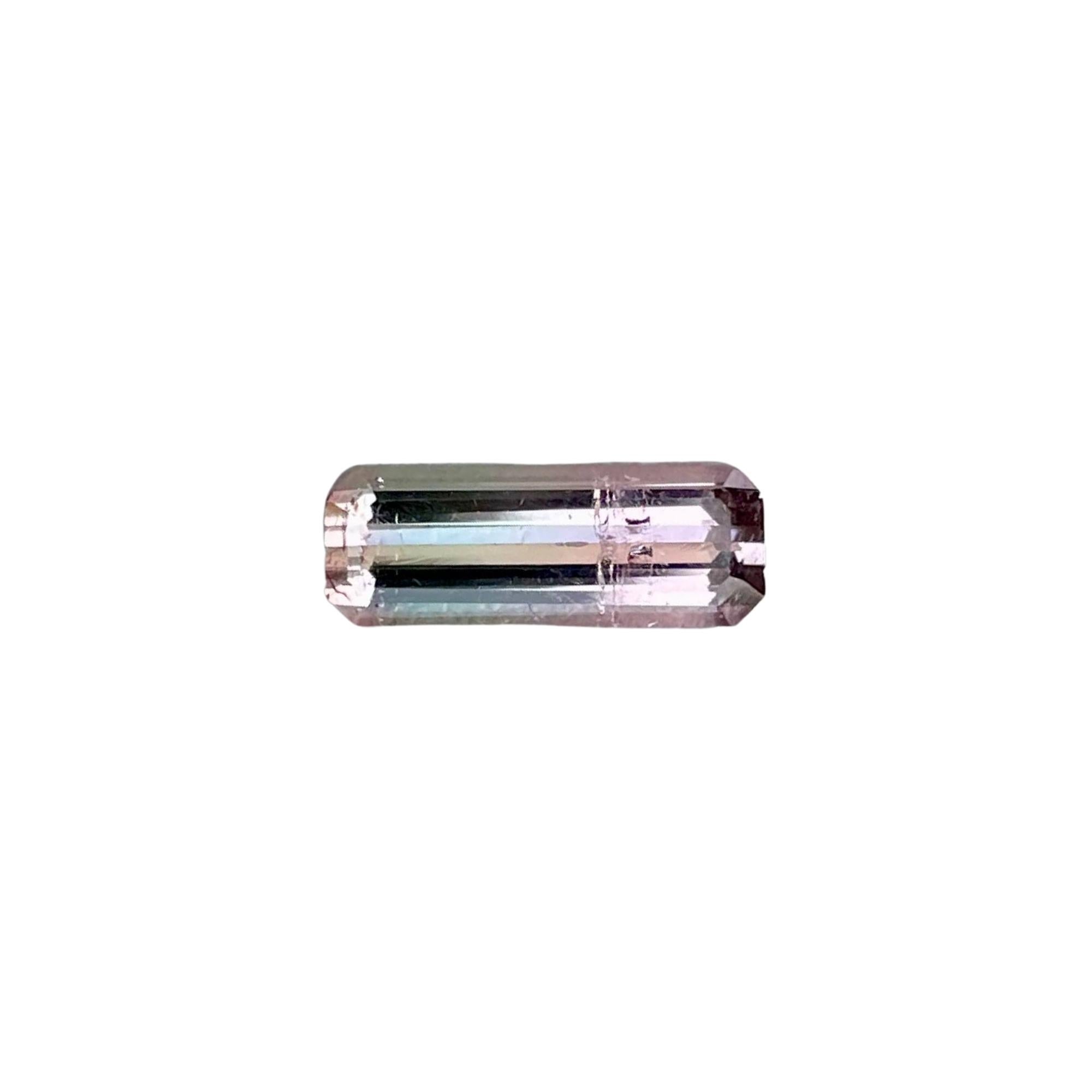 Pierre tourmaline bicolore taille émeraude afghane de 1.76 carat en vente 3