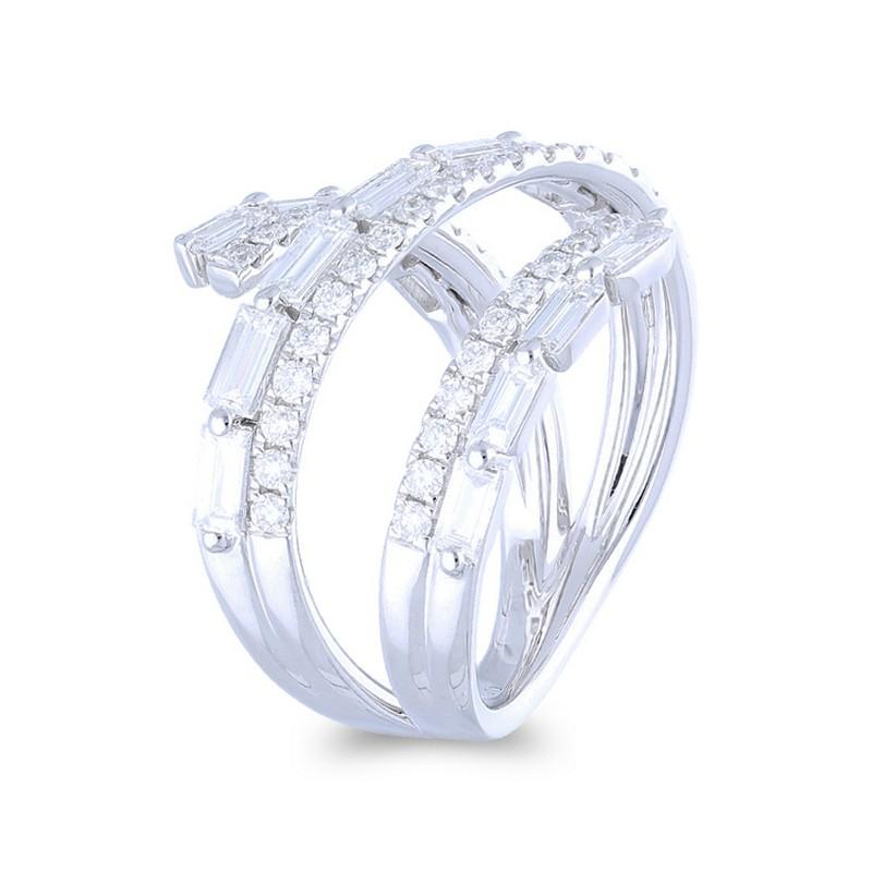 Modern 1.76 Ctw Round & Baguette Diamond 14K White Gold Finger Ring Gazebo Collection For Sale
