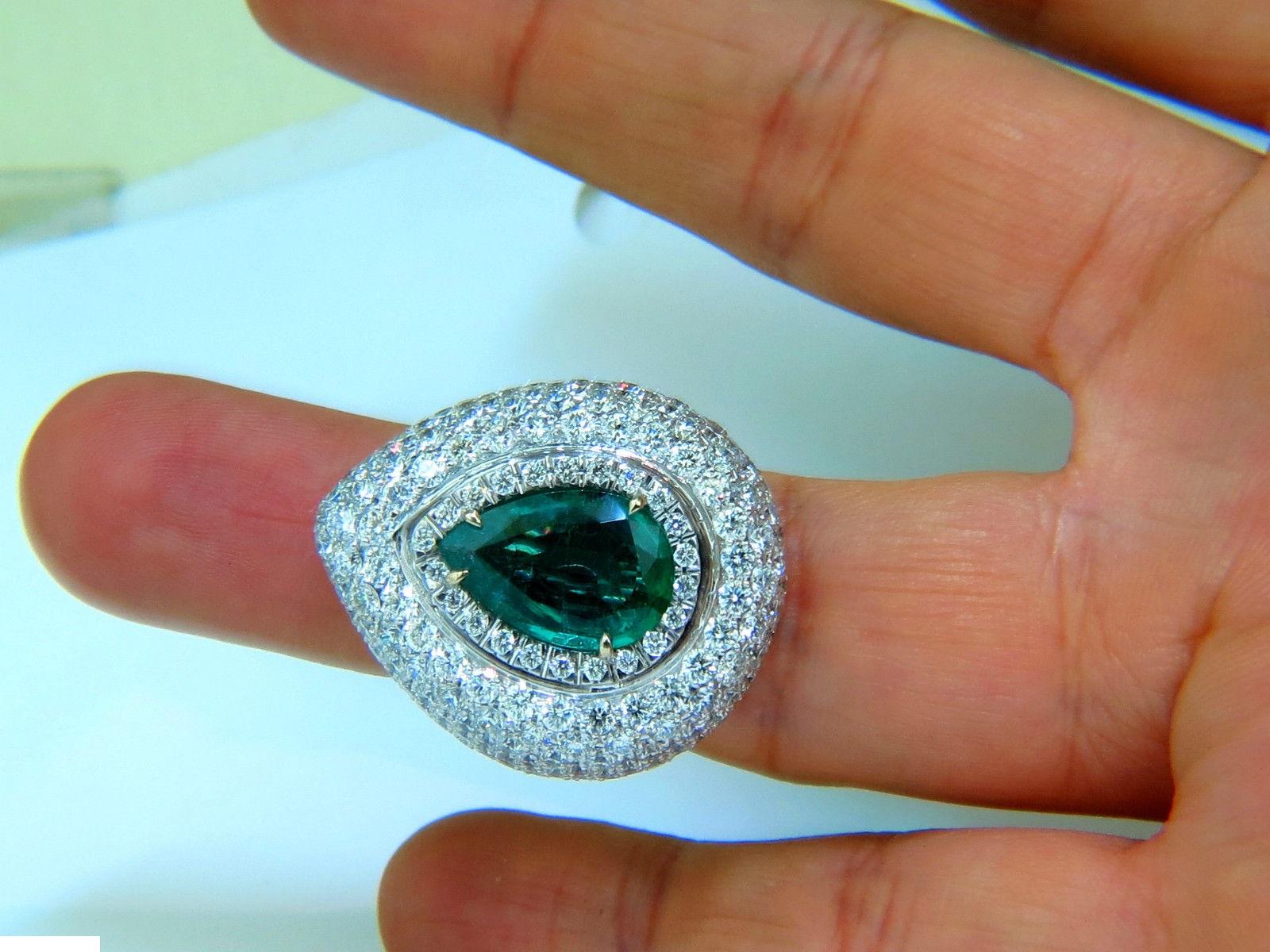 17.60 Carat 18 Karat Natural Fine Green Emerald Diamond 3D Puffed Dome Deco Ring For Sale 6