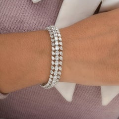 17.60 Carat SI/H Pear Oval Brilliant Cut Diamond Bracelet 14 Karat White Gold