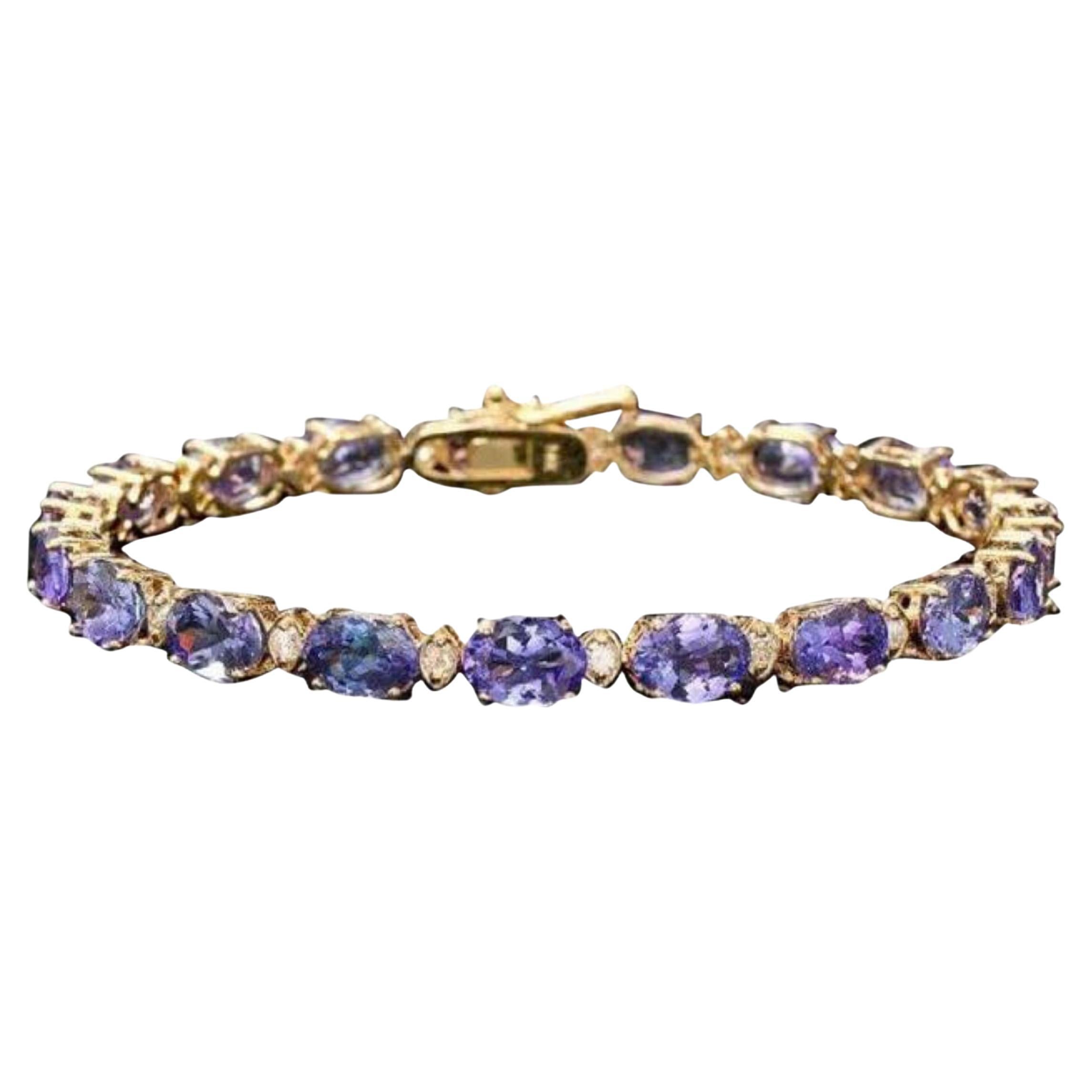17.60Ct Natural Tanzanite and Diamond 14K Solid Yellow Gold Bracelet For Sale