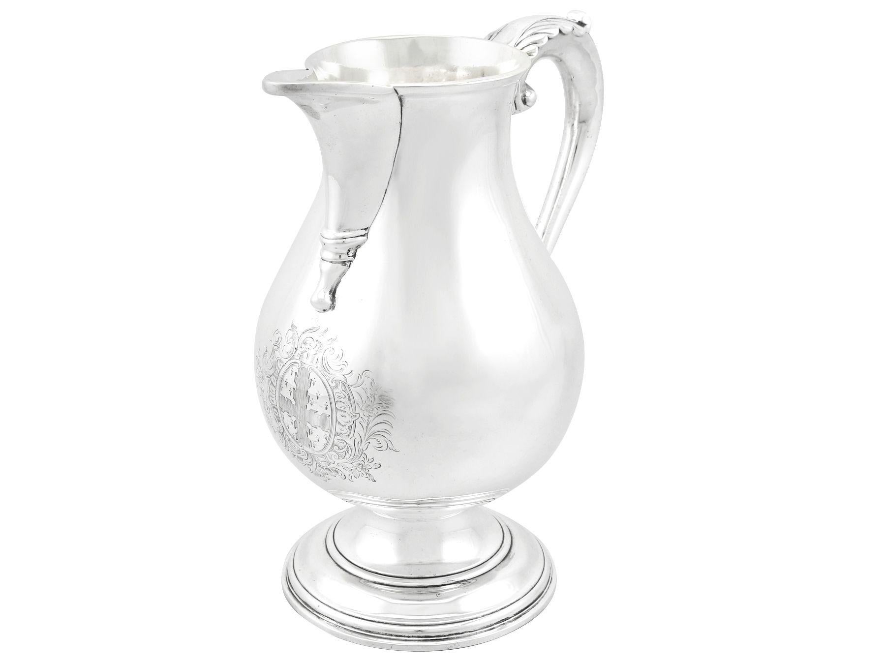 Jarra de cerveza / agua de plata de ley de la década de 1760 Jorge III en venta