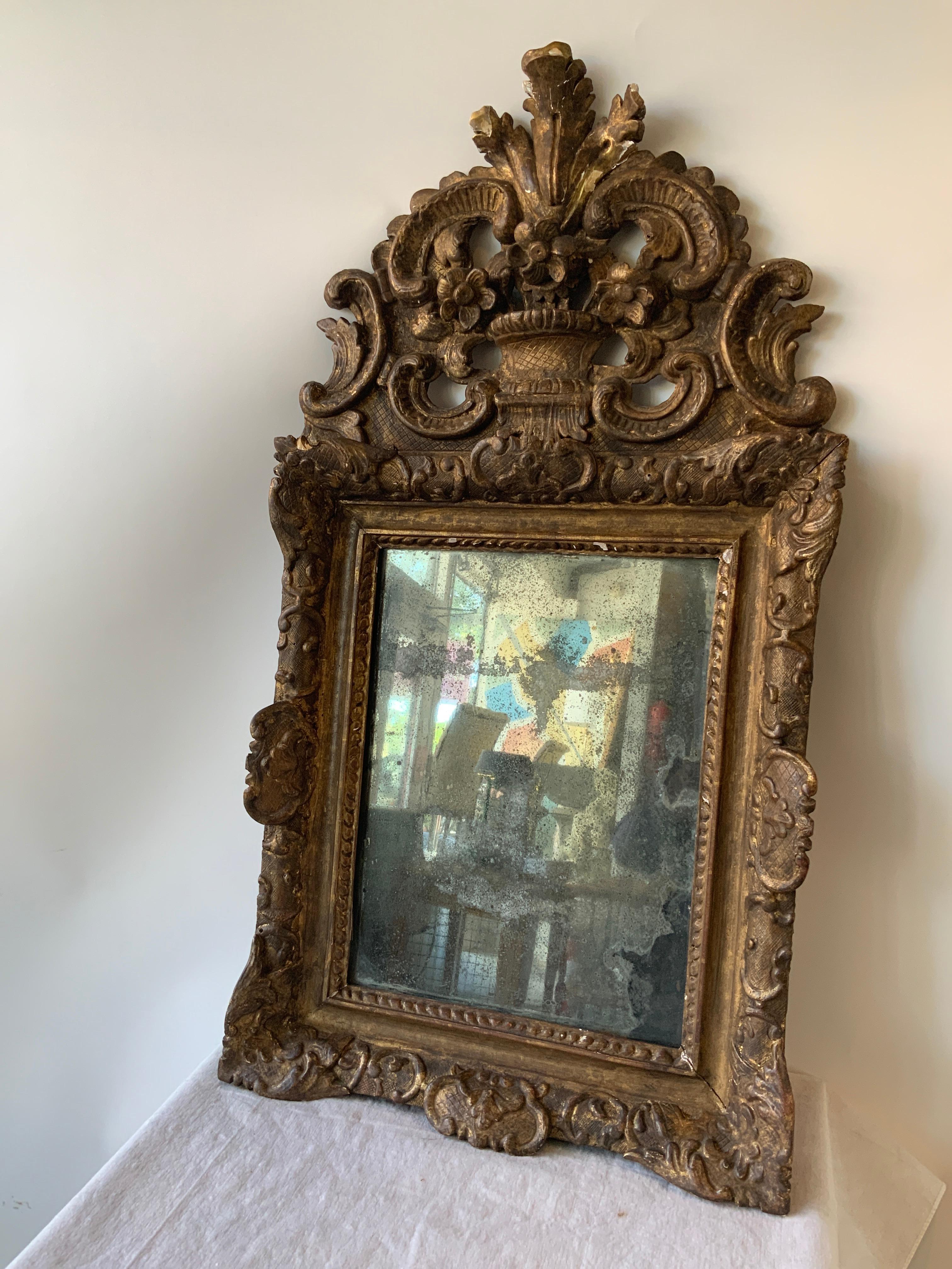 1760s French Provincial Carved Wood Mirror In Good Condition In Tarrytown, NY