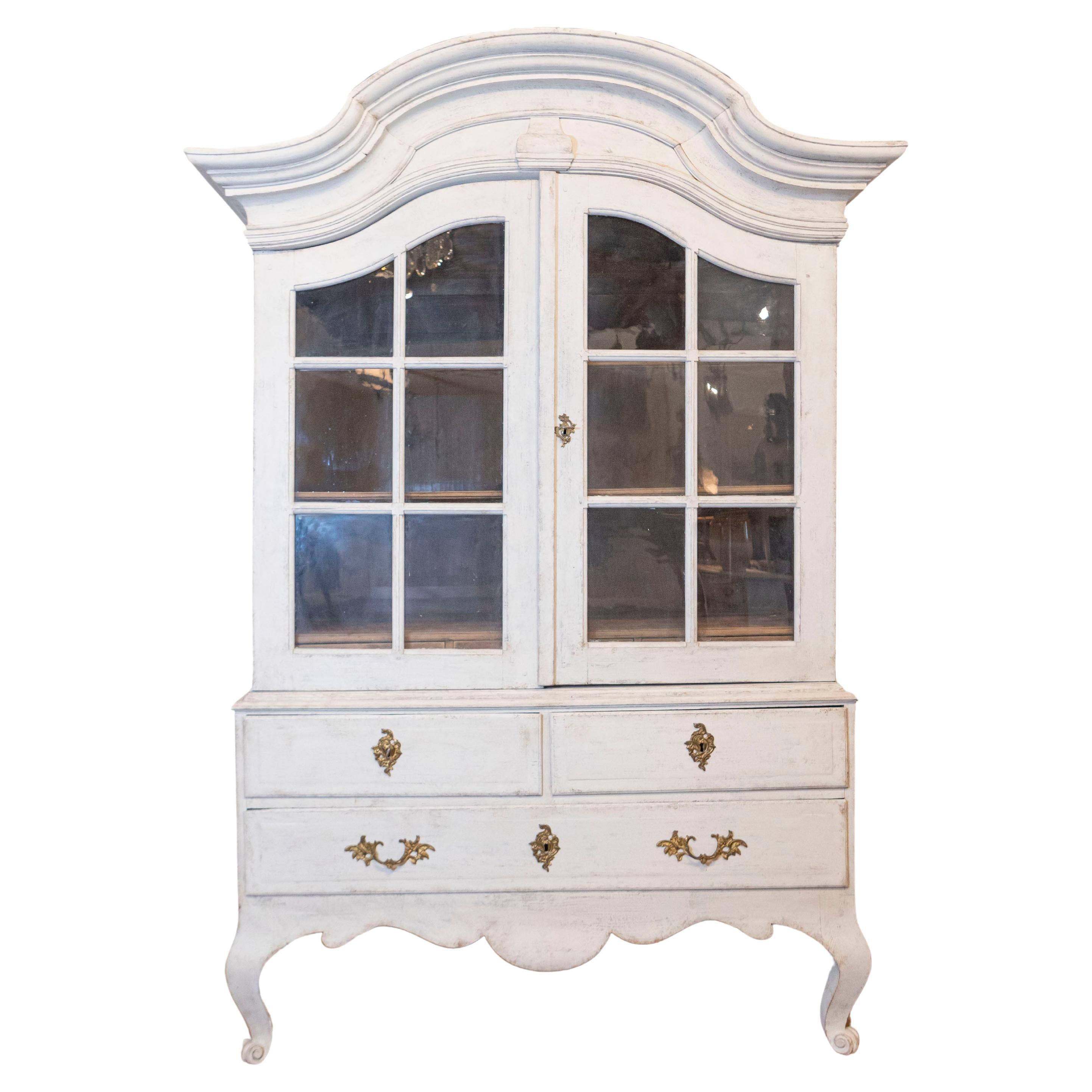 1760s Period Rococo Swedish Cabinet with Glass Doors, Bonnet Top and Cabrioles For Sale