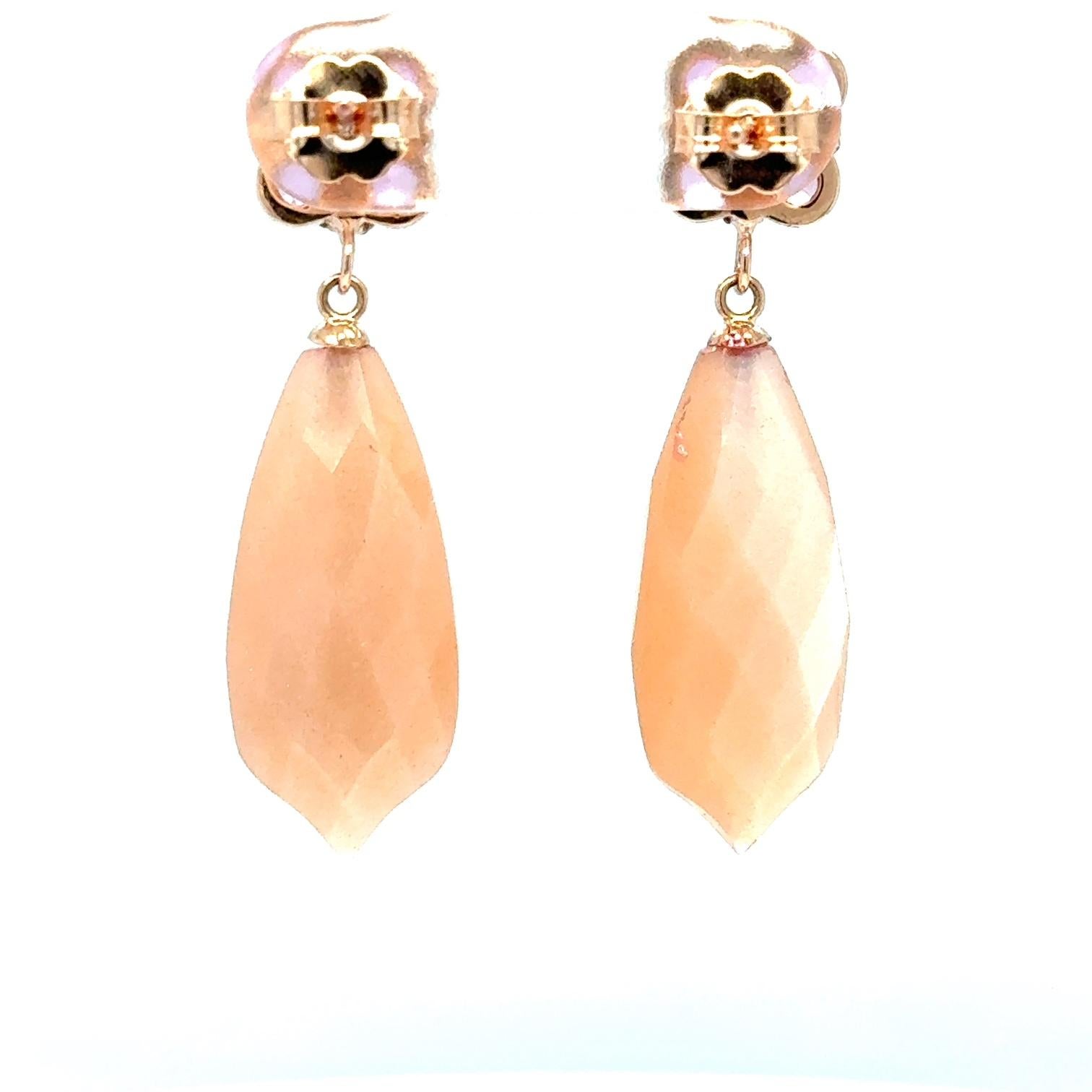 Briolette Cut 17.61 Carat Peach Moonstone Sapphire Rose Gold Drop Earrings For Sale