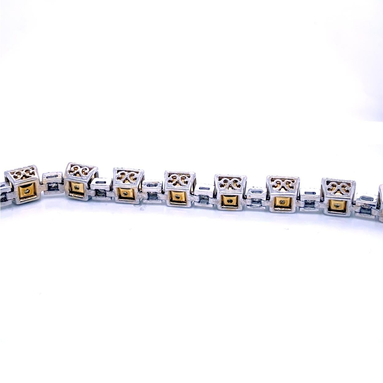 17.66 Carat Princess Cut Diamond Tennis Bracelet with Halo In New Condition For Sale In Los Angeles, CA