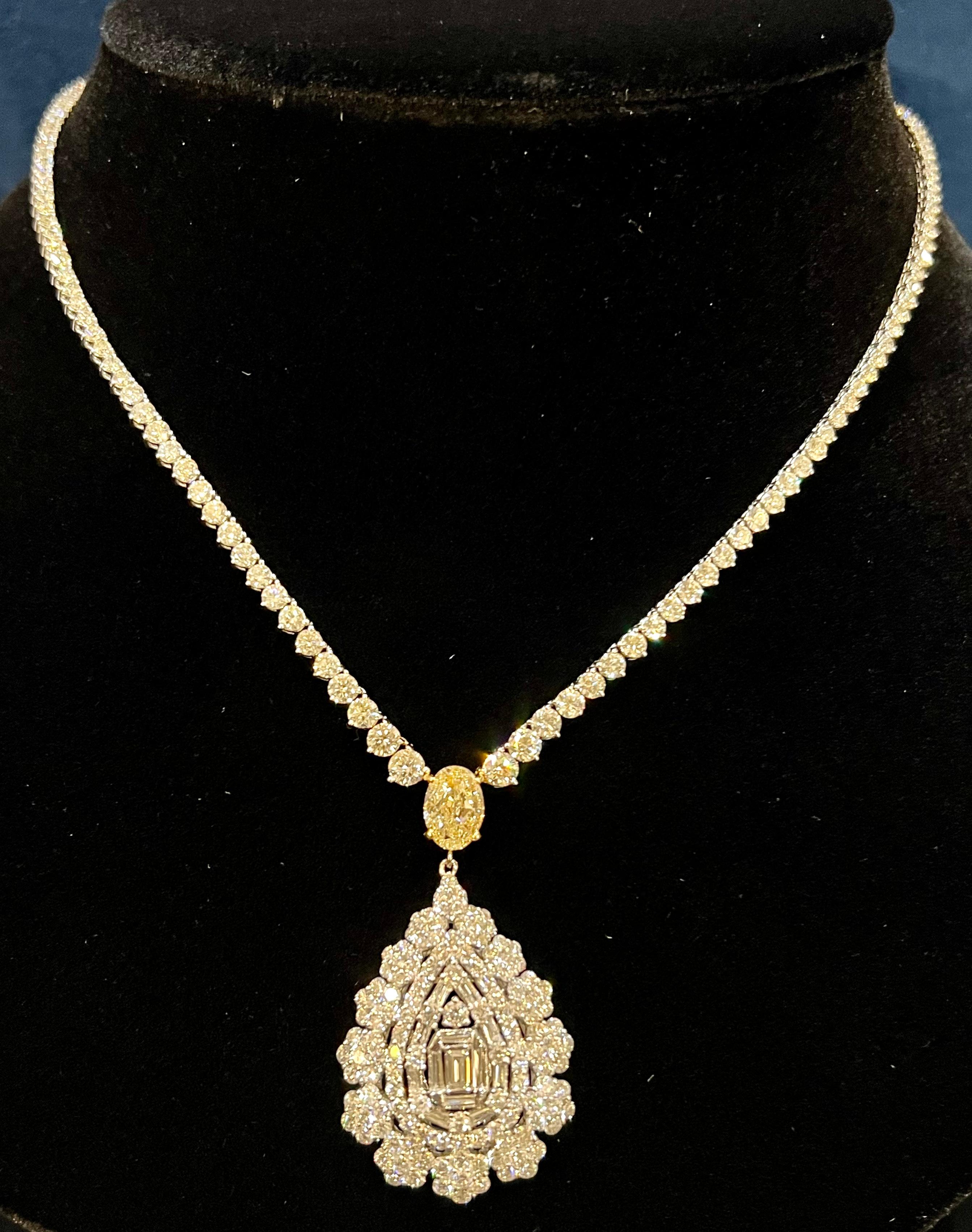  17.69 Carat Diamond Necklace with Fancy Yellow Oval Diamond and Pear Cluster In Excellent Condition In Tustin, CA