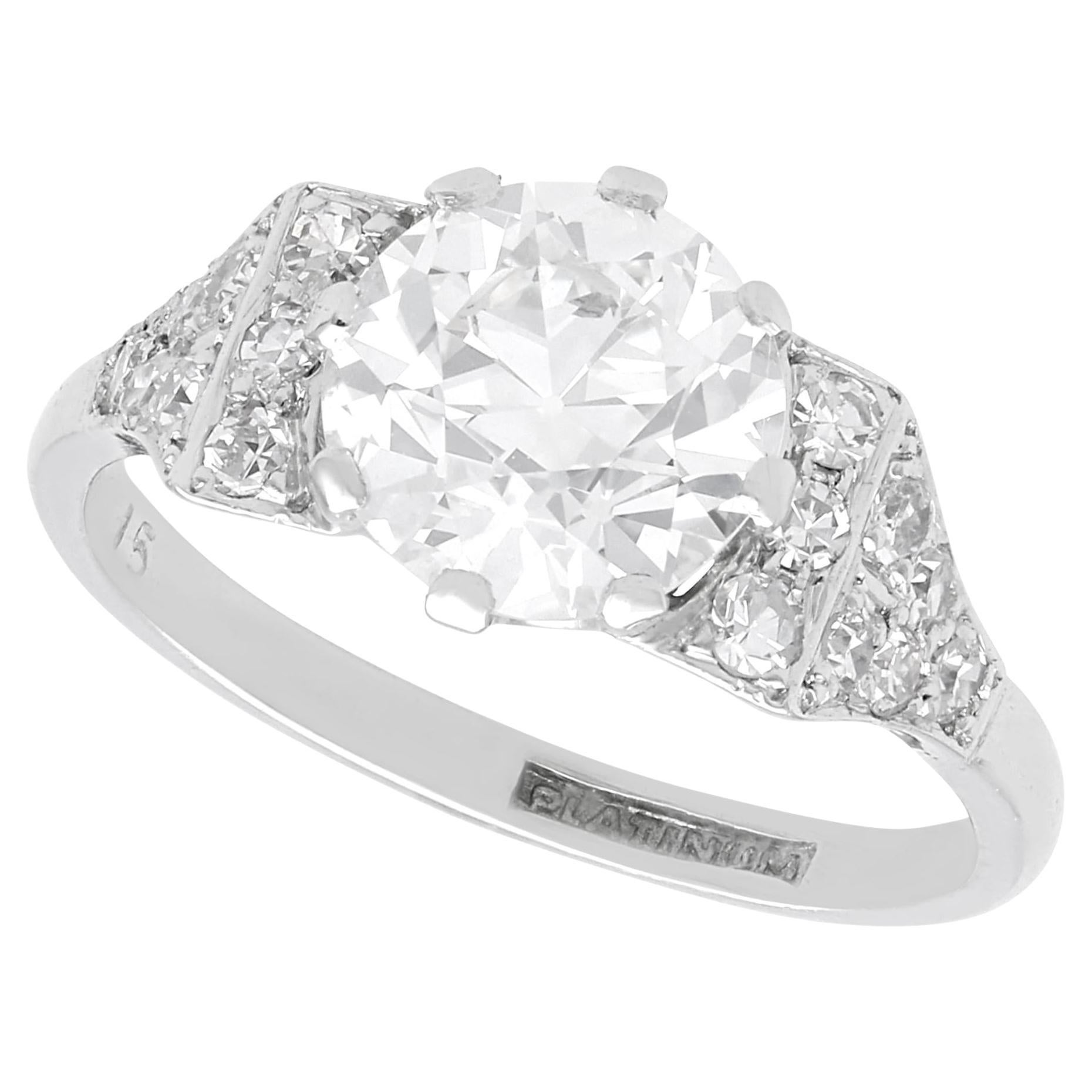 Bague de fiançailles solitaire en platine et diamant de 1,76 carat, ancienne datant d'environ 1925