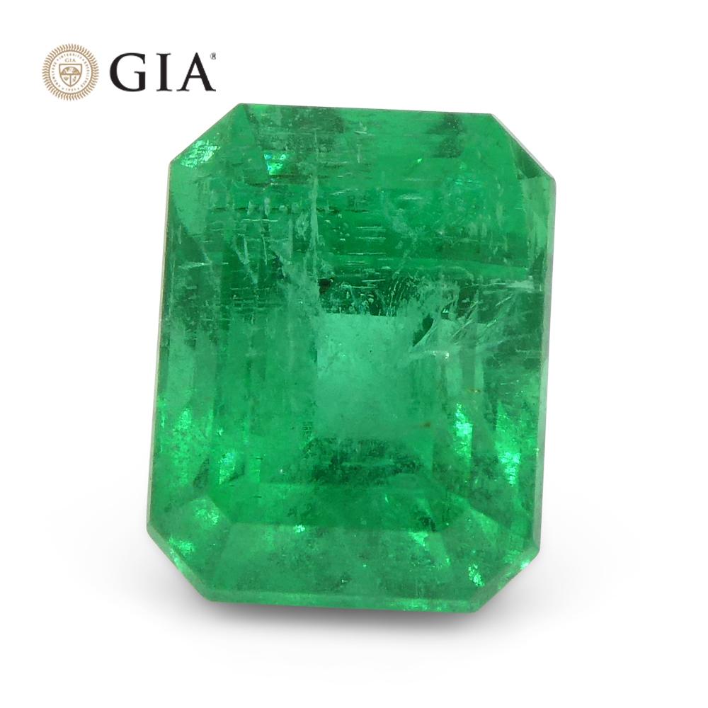 1.76ct Octagonal/Emerald Cut Green Emerald GIA Certified Russia   For Sale 7