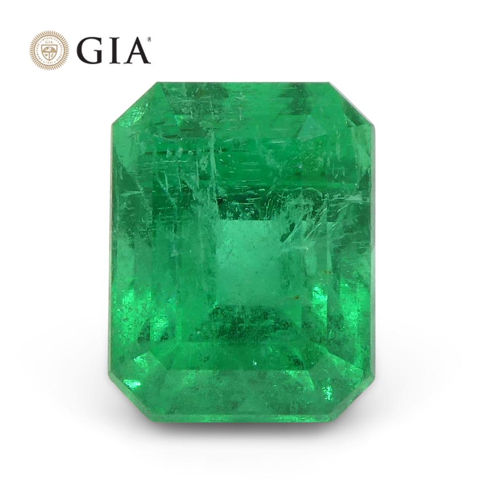 1.76ct Octagonal/Emerald Cut Green Emerald GIA Certified Russia   For Sale 8