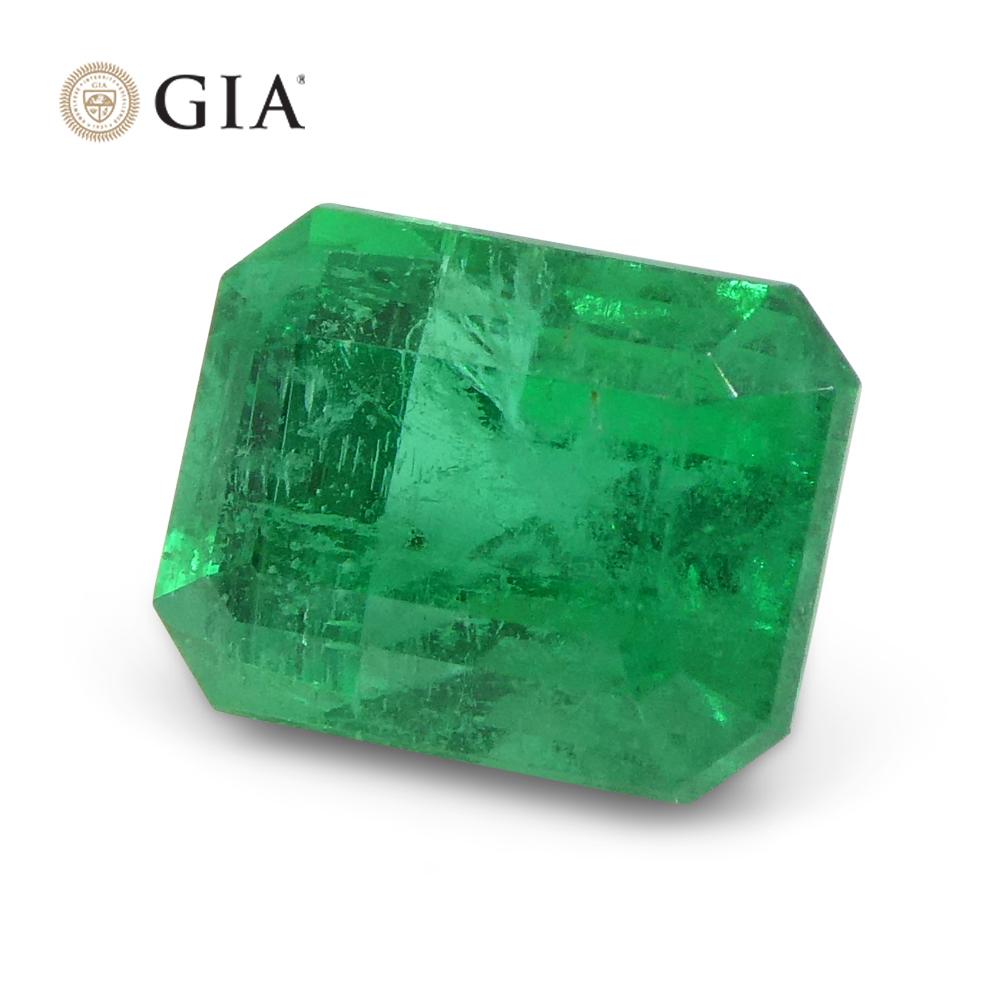 1.76ct Octagonal/Emerald Cut Green Emerald GIA Certified Russia   For Sale 9