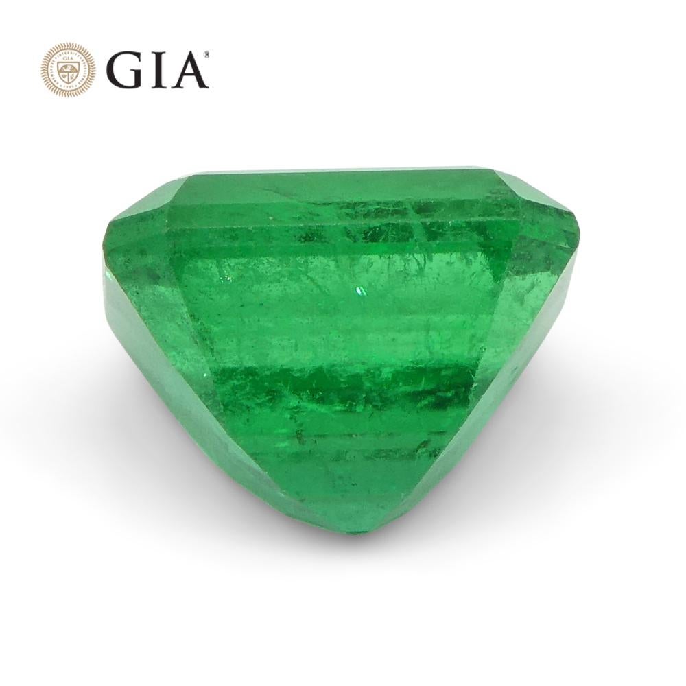 1.76ct Octagonal/Emerald Cut Green Emerald GIA Certified Russia   For Sale 1