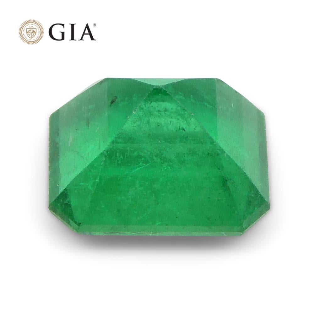 1.76ct Octagonal/Emerald Cut Green Emerald GIA Certified Russia   For Sale 5