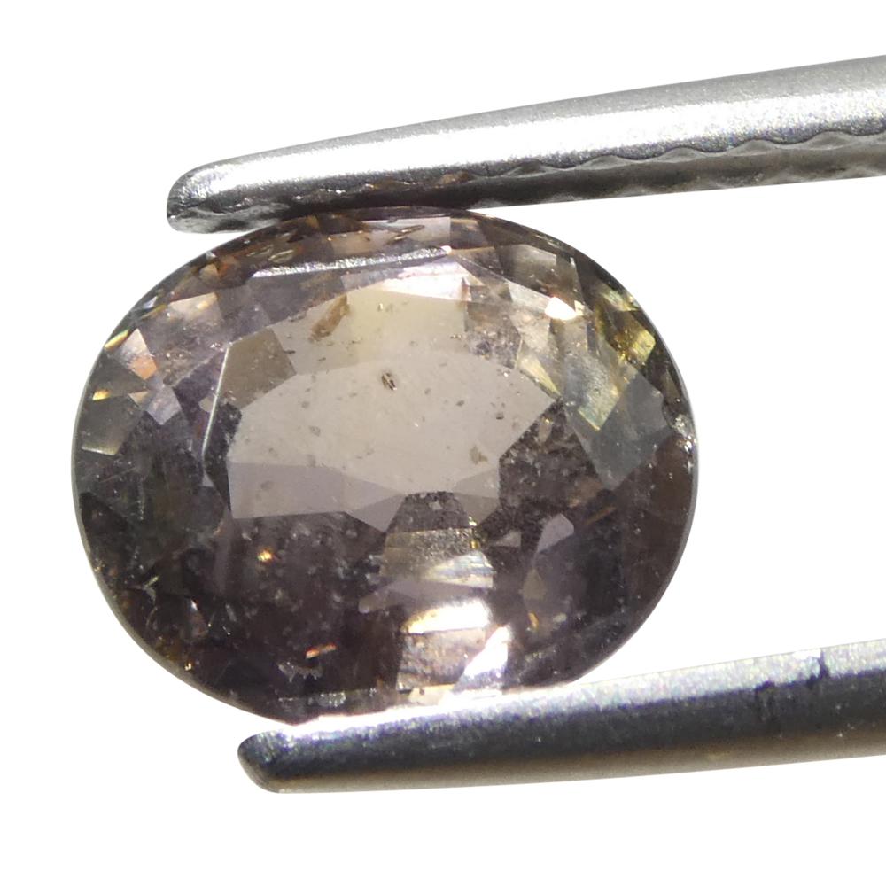 1,76ct Ovaler gräulich-rosa Saphir aus Tansania im Zustand „Neu“ im Angebot in Toronto, Ontario