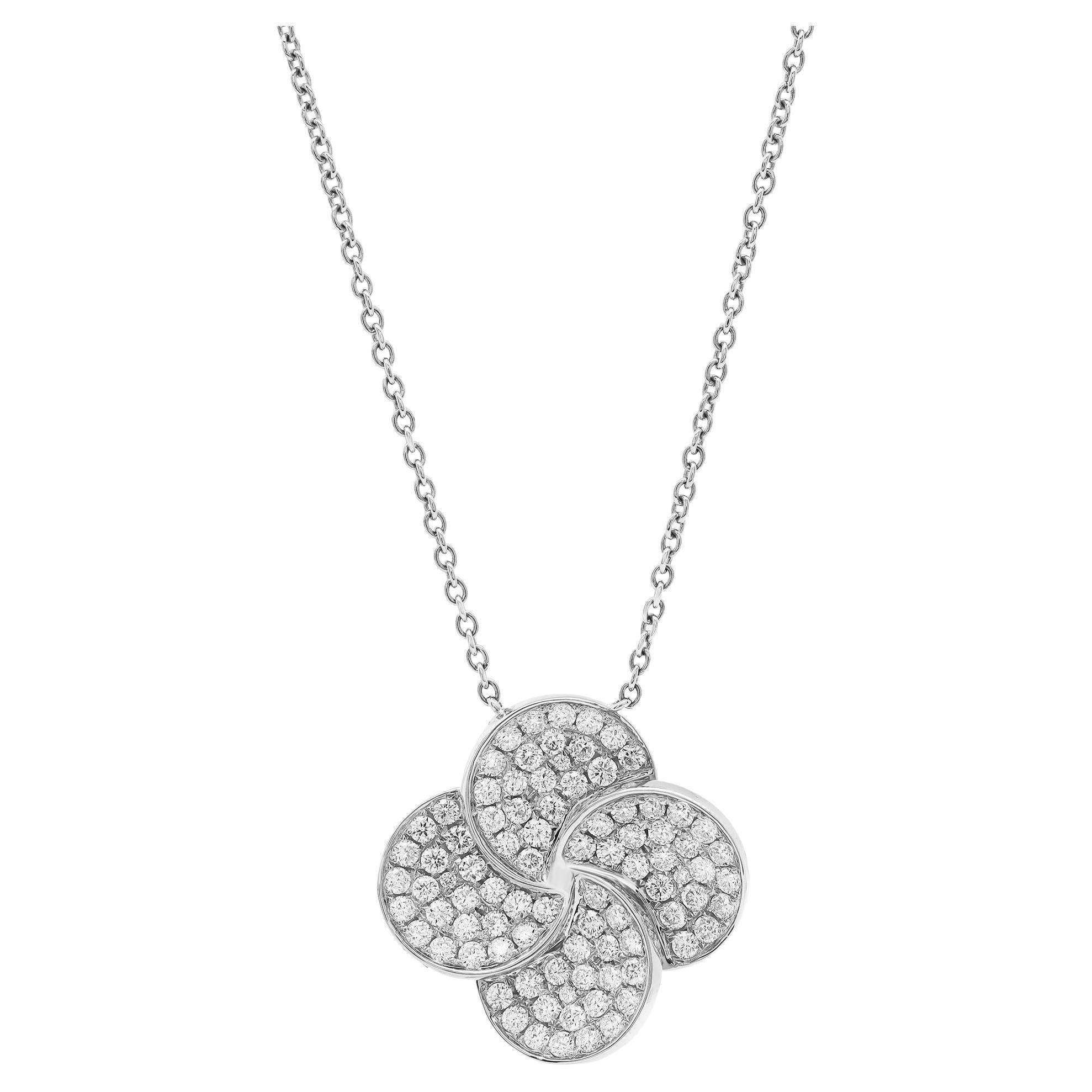 Collier pendentif fleur en or blanc 18 carats avec diamants taille ronde sertis en pavé de 1,76 carat