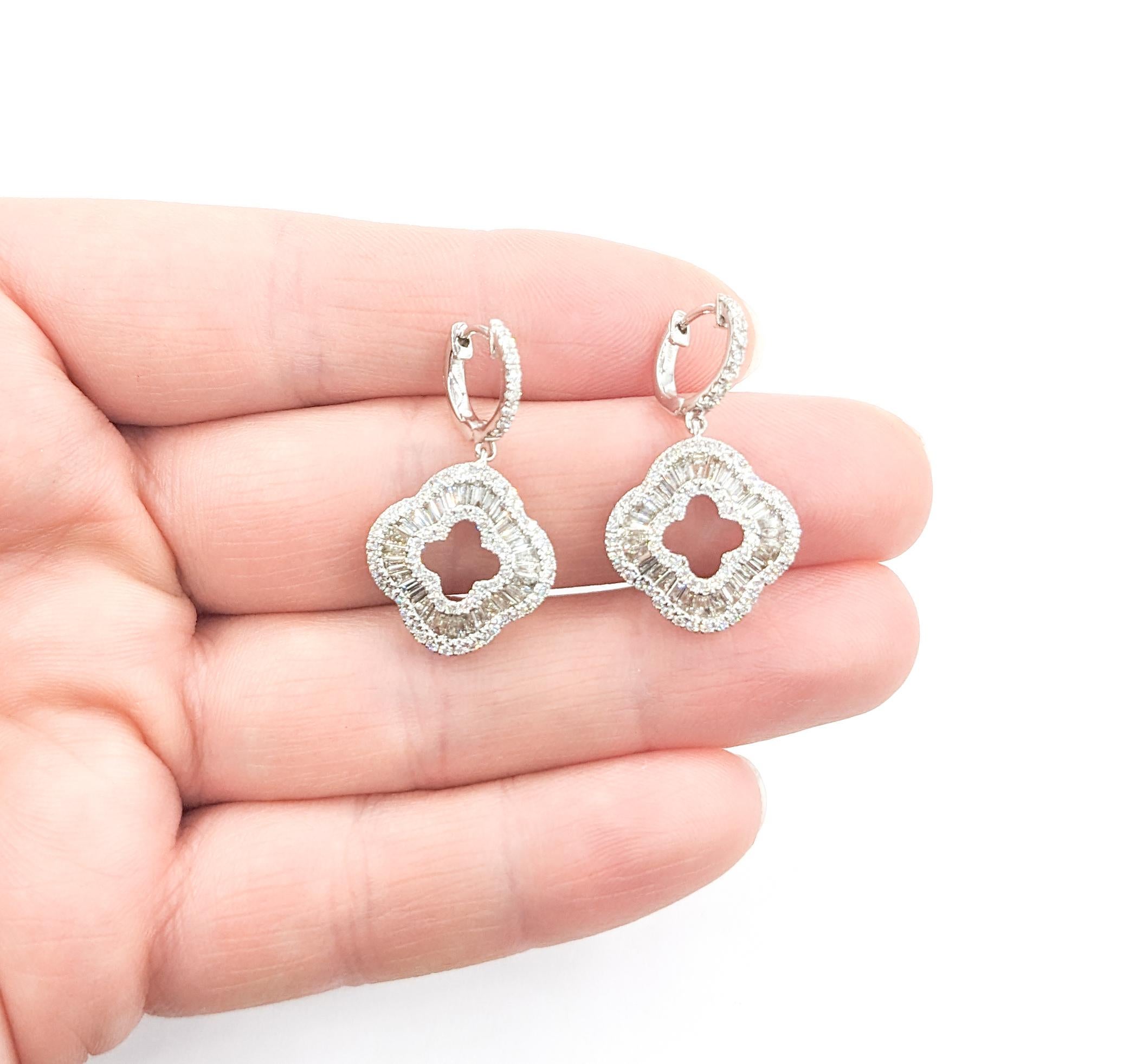 1.76ctw Diamond Quatrefoil Earrings In Yellow Gold


These stunning Quatrefoil Diamond Earrings are expertly crafted in 14kt White Gold, featuring an impressive 1.76ctw of diamonds. These diamonds boast SI clarity and a near colorless hue, ensuring