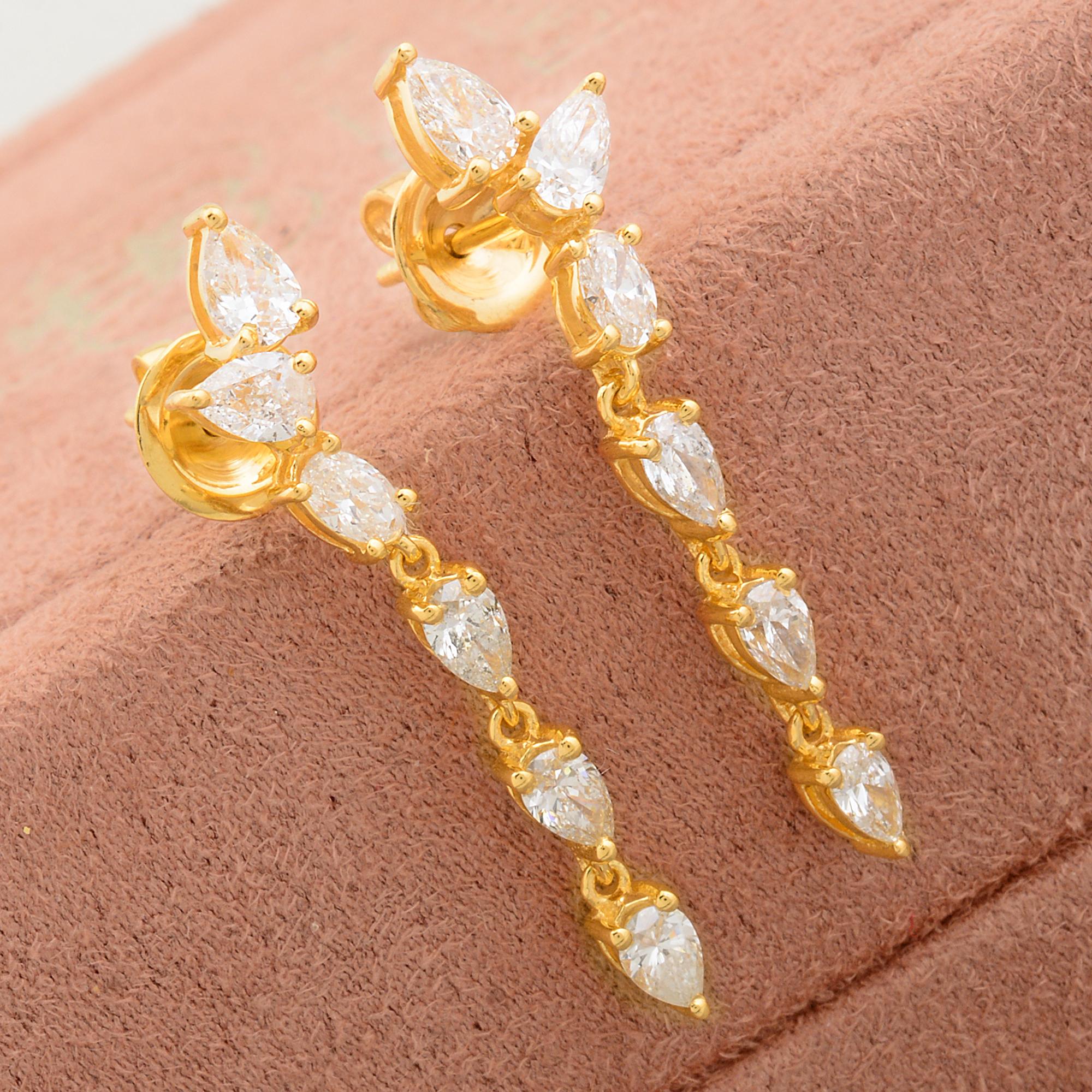 Código del Artículo :- SEE-11514A
Peso bruto :- 3.81 gm
Oro Amarillo 18k Peso :- 3.46 gm
Peso del diamante :- 1.77 qt. ( CLARIDAD MEDIA DEL DIAMANTE SI1-SI2 Y COLOR H-I )
Tamaño de los pendientes :- 34 mm aprox.

Regalo de compromiso, Regalo de