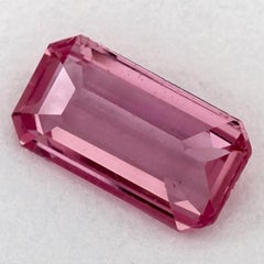 1.77 Ct Pink Sapphire Octagon Loose Gemstone (pierre précieuse en vrac)