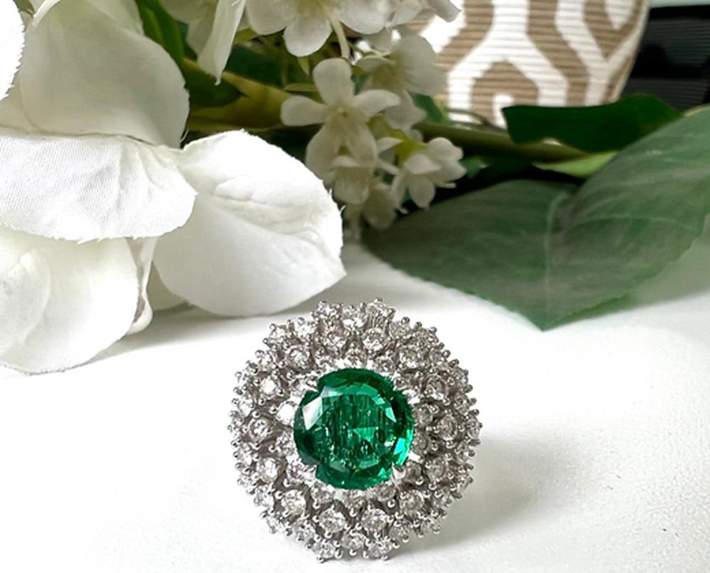 Round Cut 1.77 CTS Emerald Ring For Sale