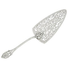 1770s Georgian Sterling Silver Fish Slice Pudding Trowel